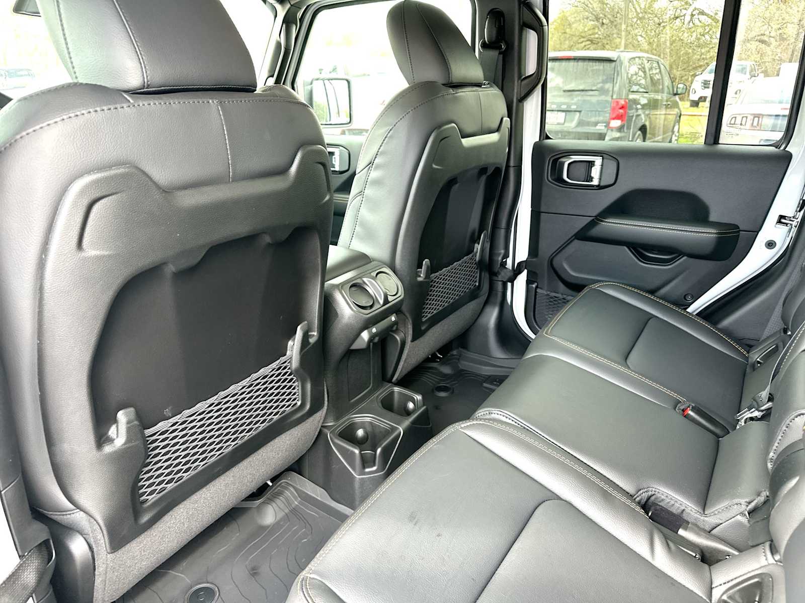 Thumbnail: 2026 Jeep Gladiator - 24