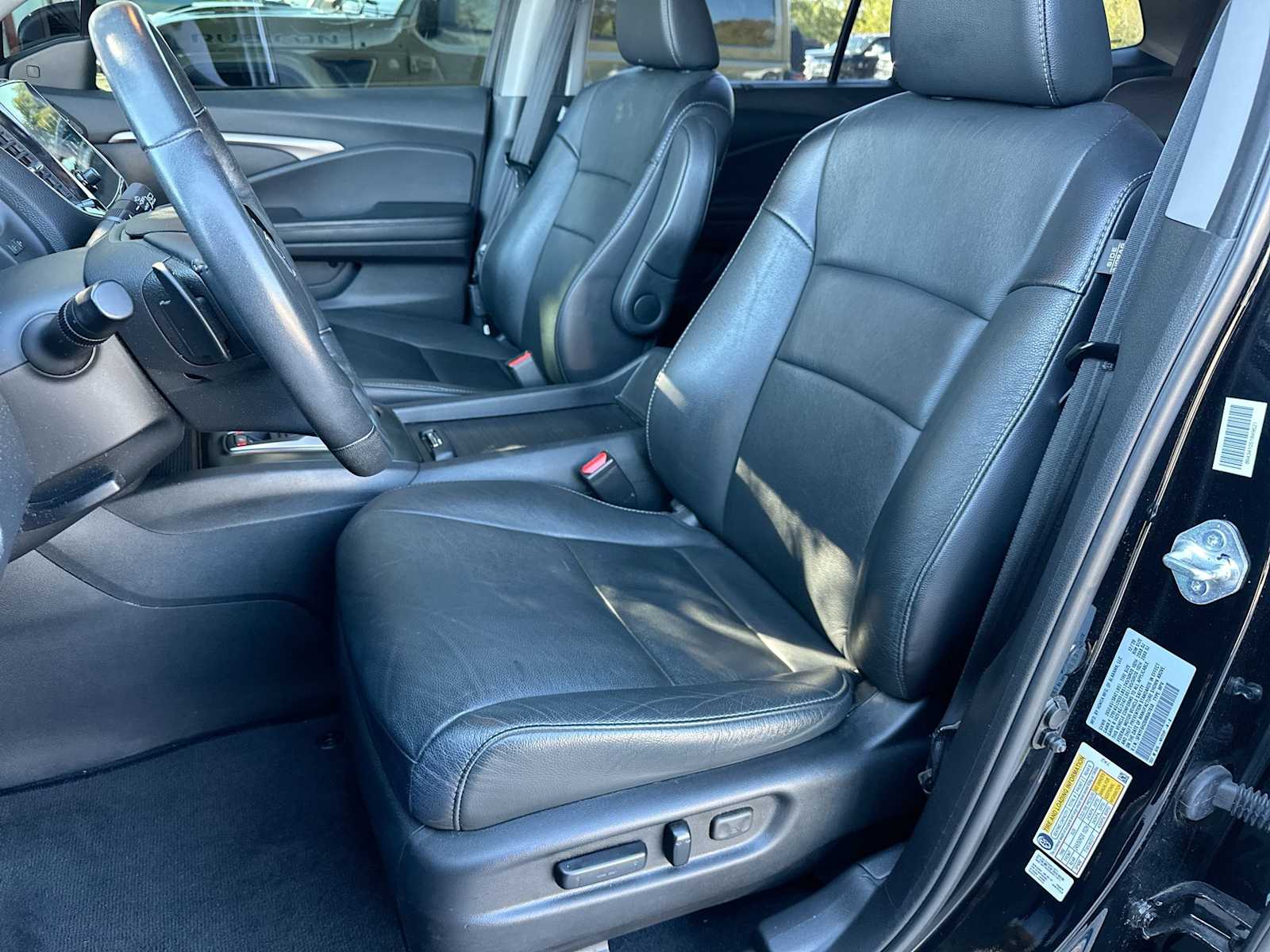 Thumbnail: 2021 Honda Pilot - 17