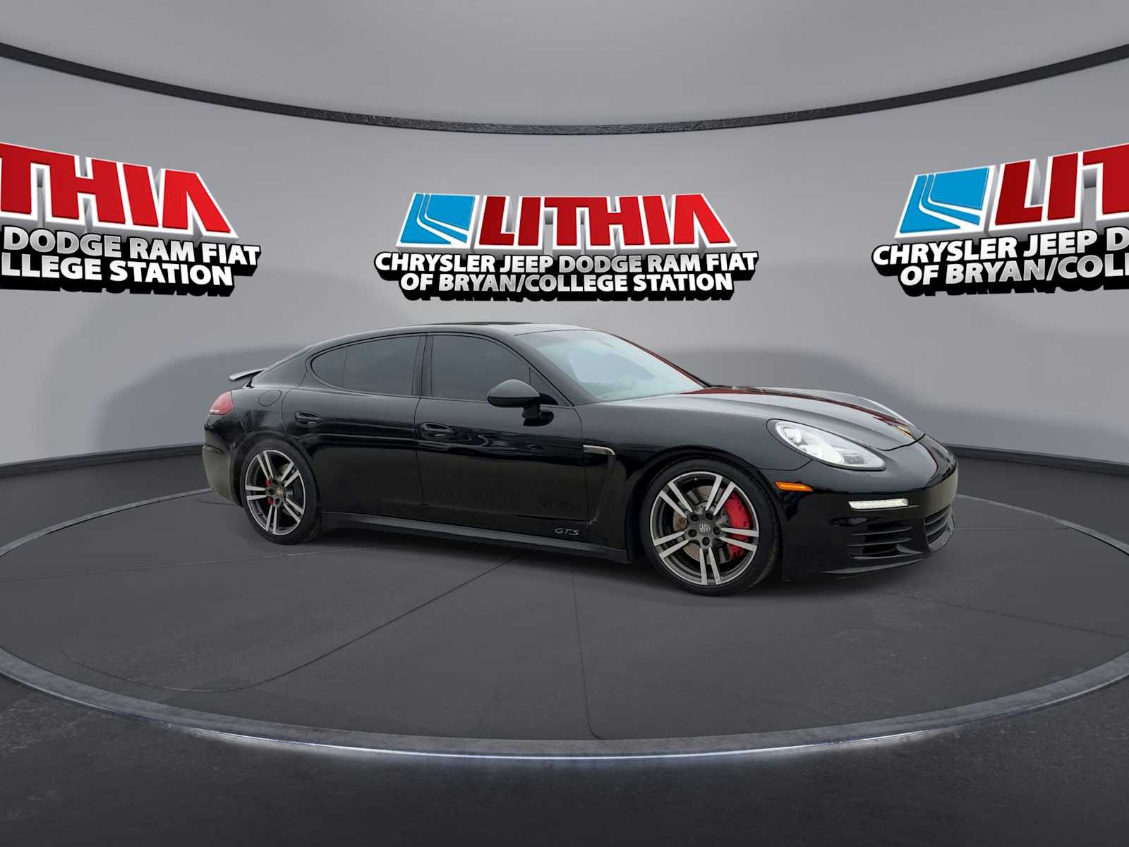Thumbnail: 2015 Porsche Panamera - 9