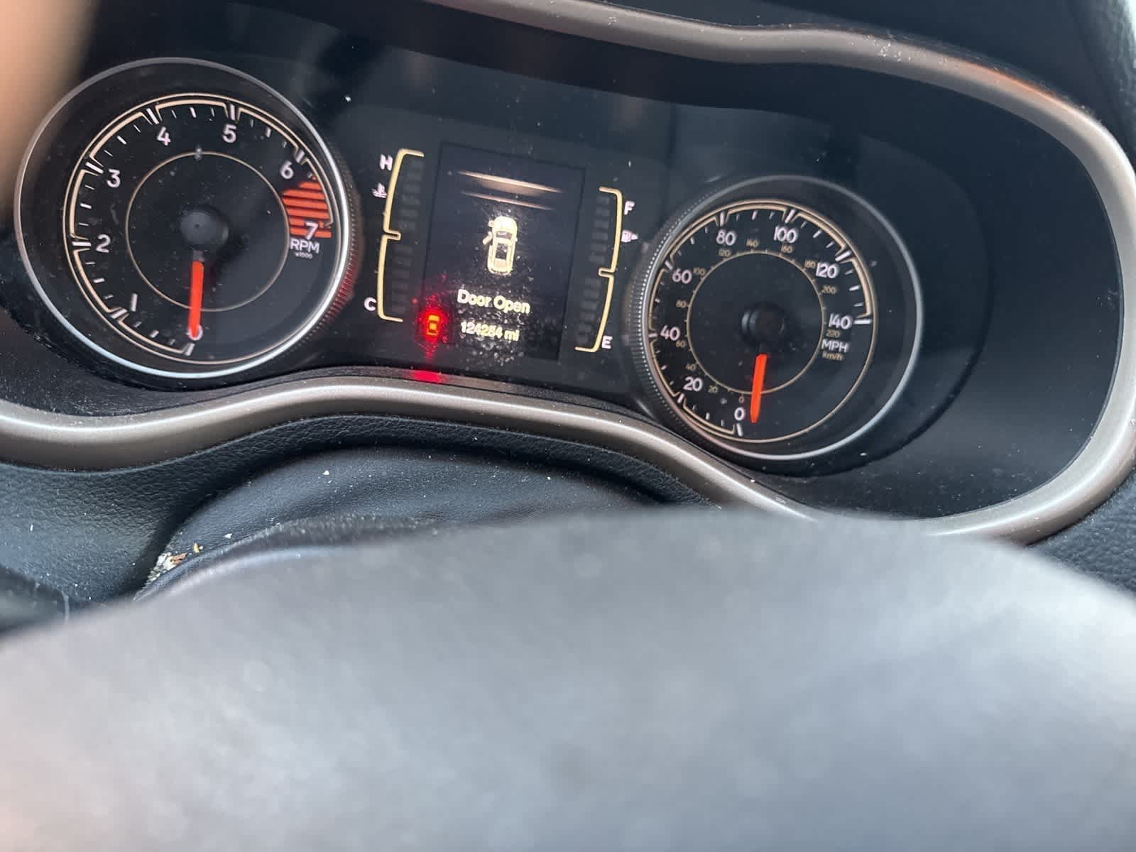 Thumbnail: 2018 Jeep Cherokee - 5