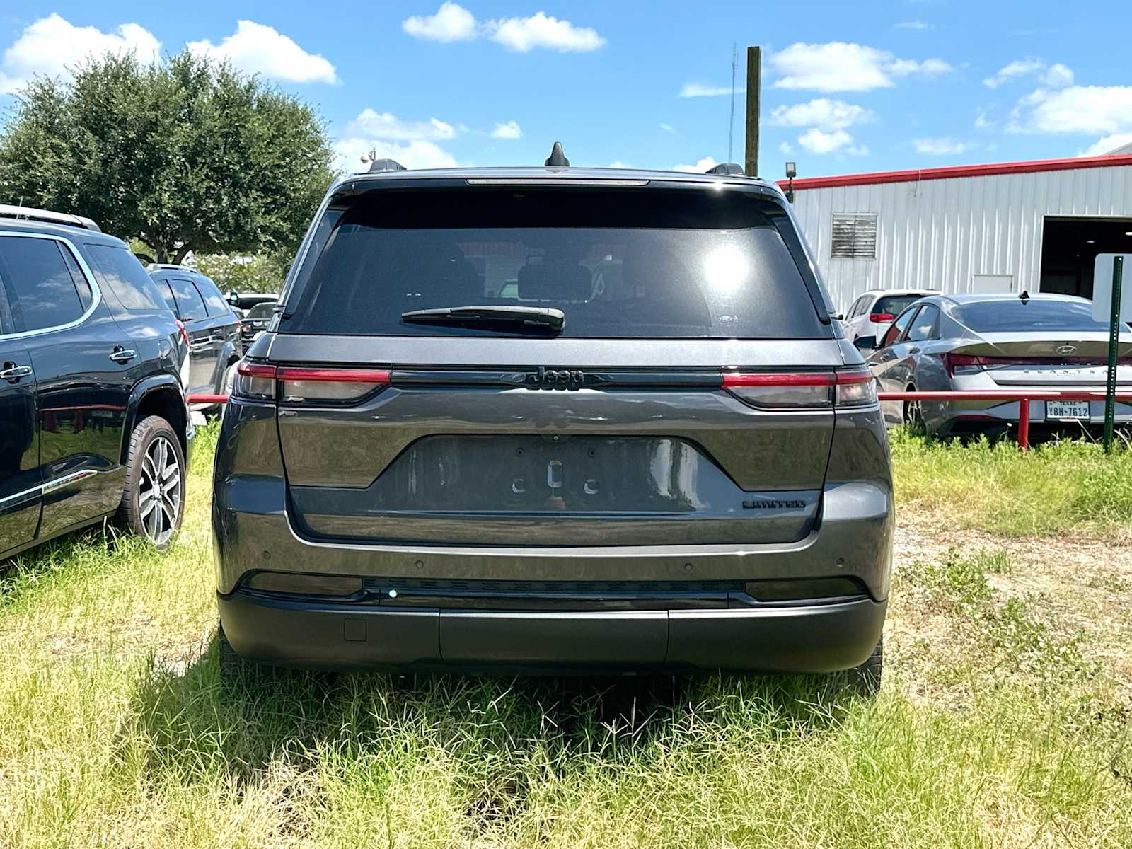 Thumbnail: 2023 Jeep Grand Cherokee - 4