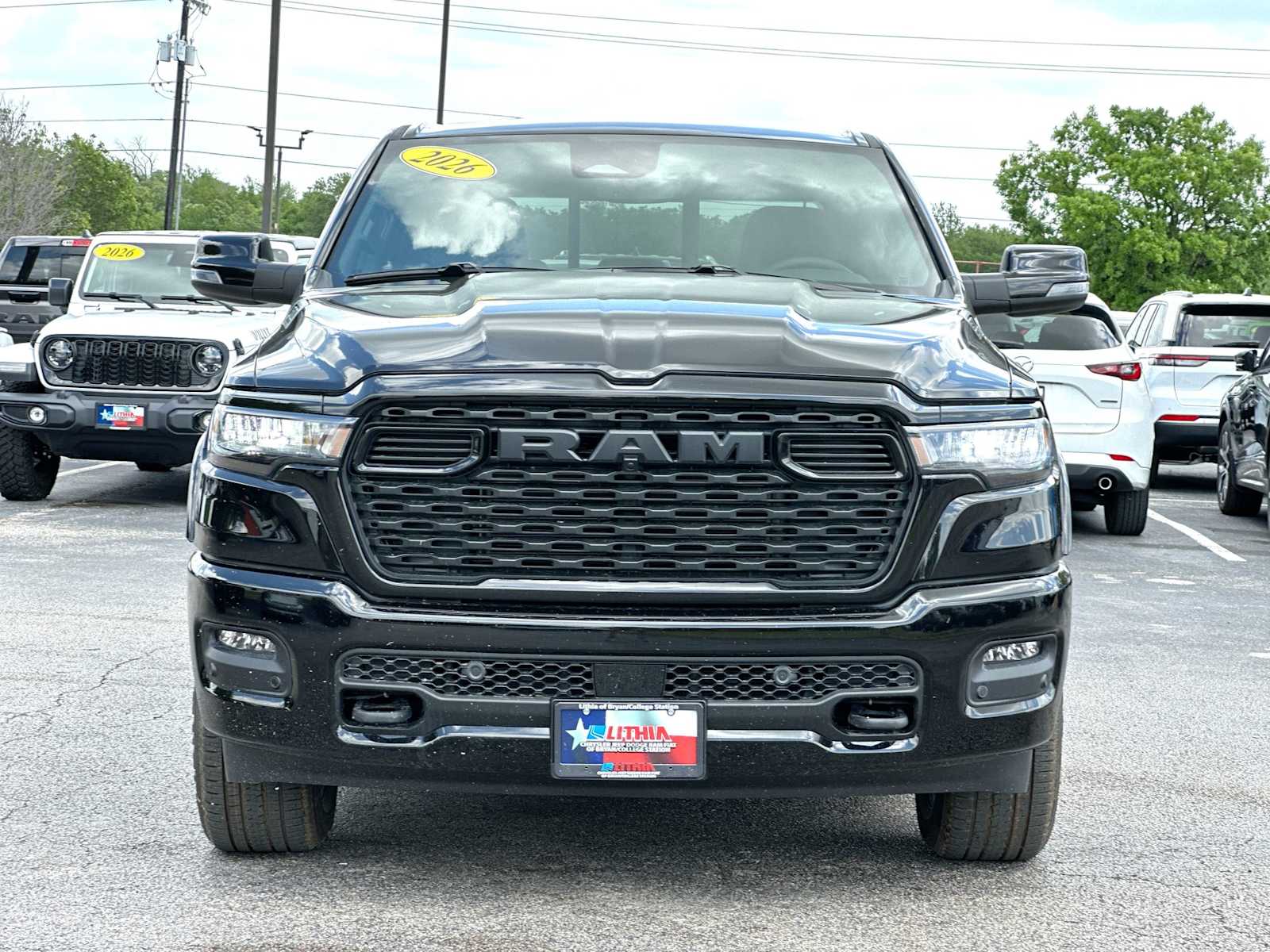 Thumbnail: 2026 RAM 1500 - 10