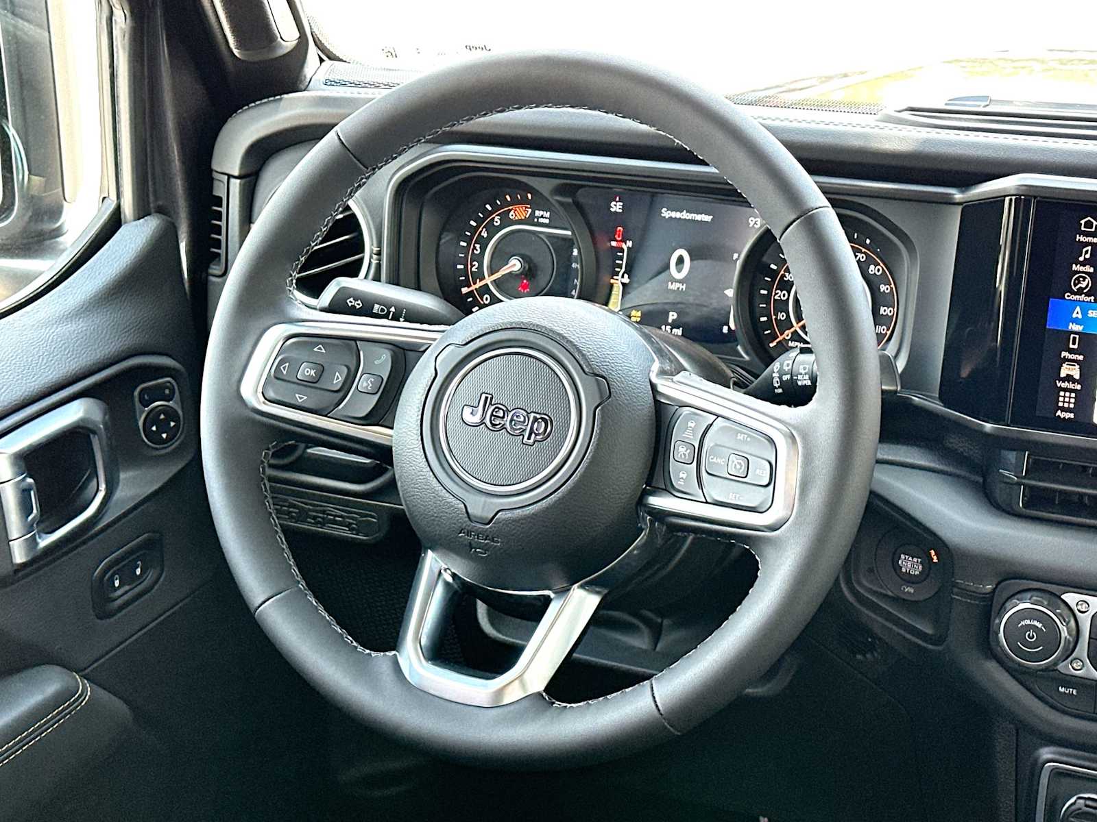 Thumbnail: 2026 Jeep Wrangler - 26