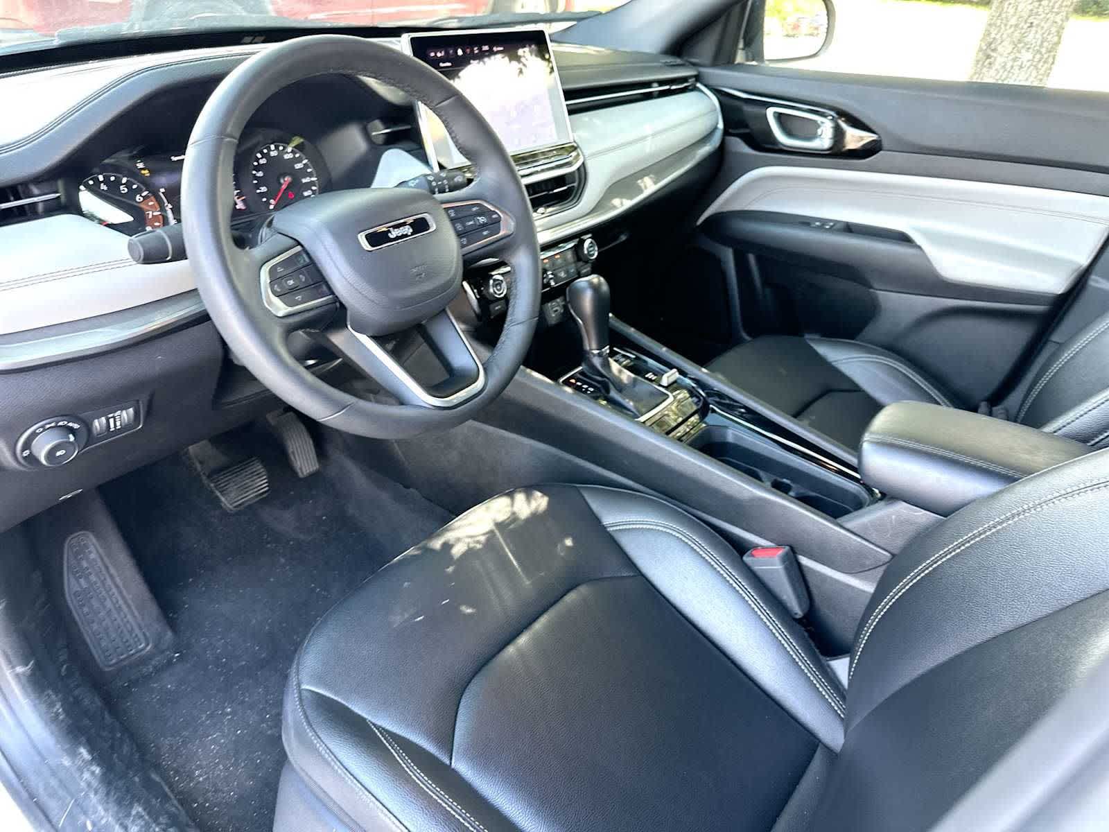 Thumbnail: 2025 Jeep Compass - 18