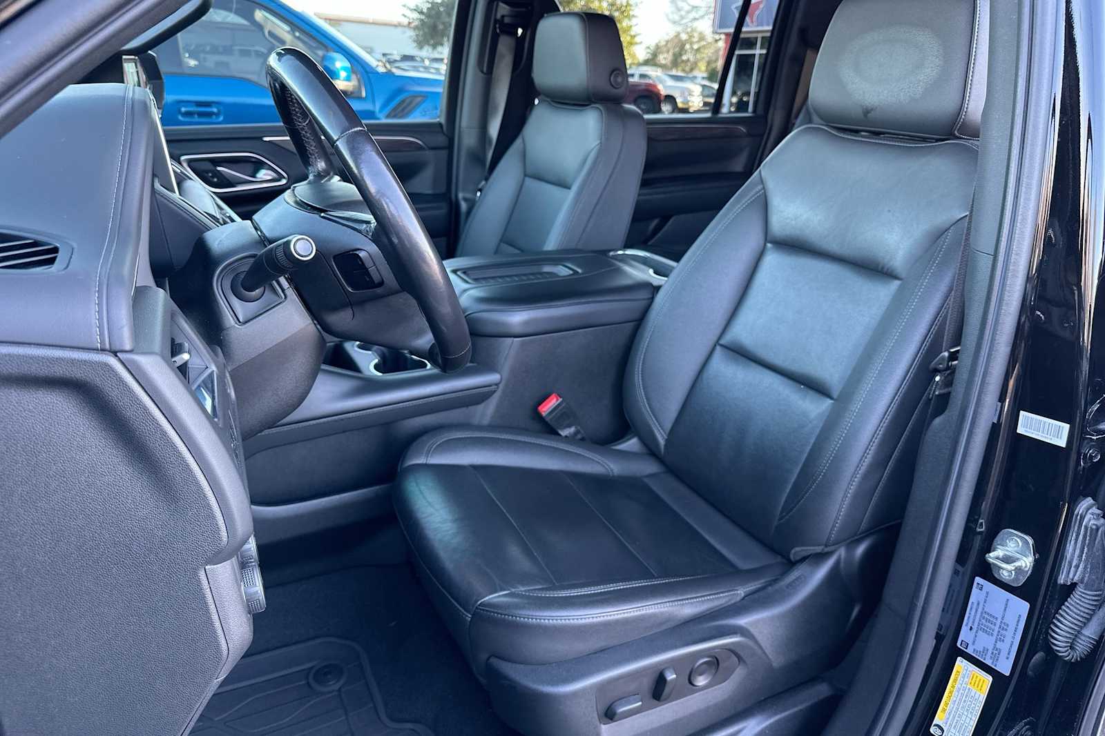 2022 Chevrolet Suburban LT 17