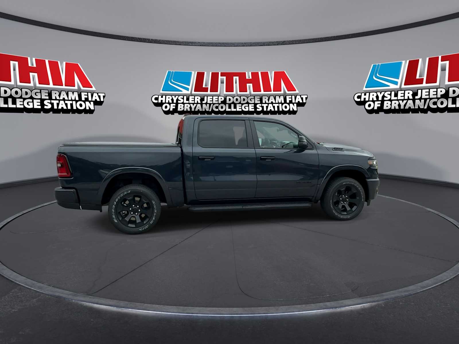 Thumbnail: 2026 RAM 1500 - 8