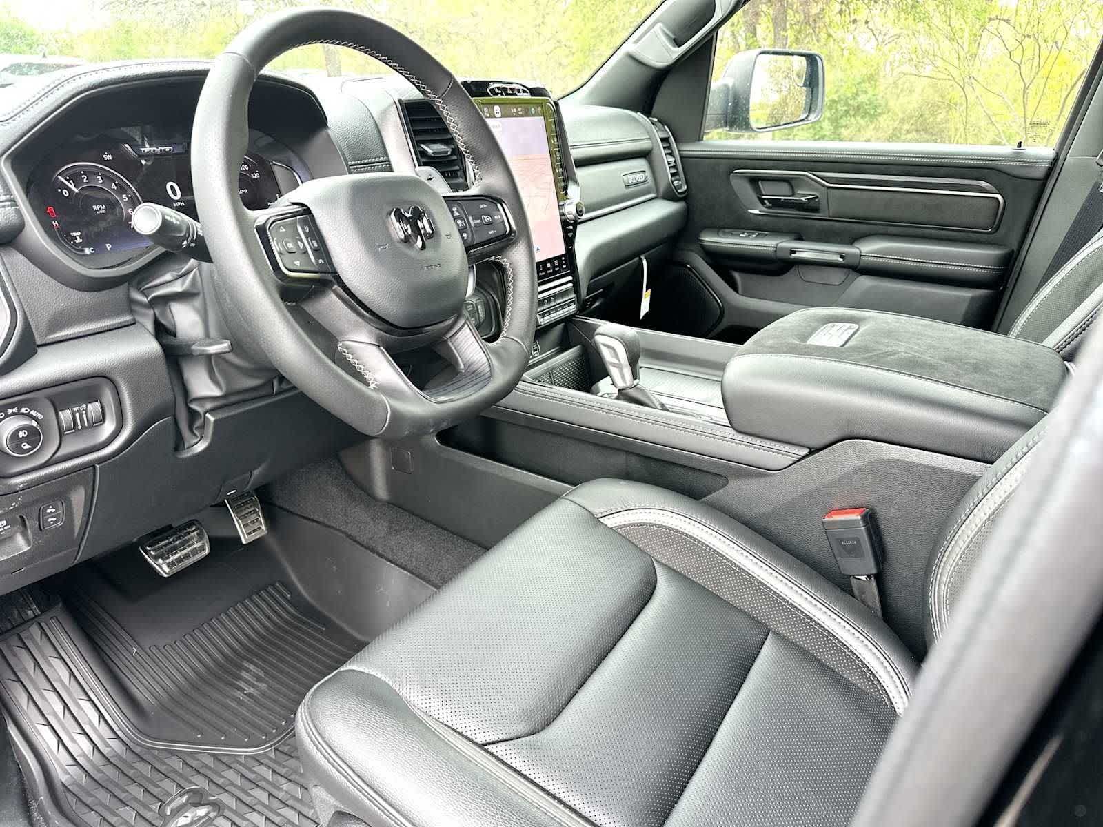 Thumbnail: 2026 RAM 1500 - 18