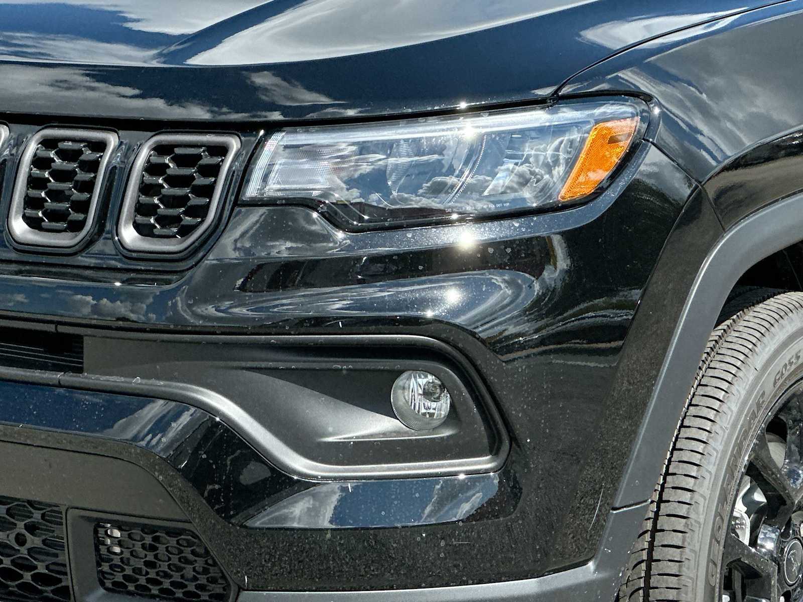 Thumbnail: 2026 Jeep Compass - 16