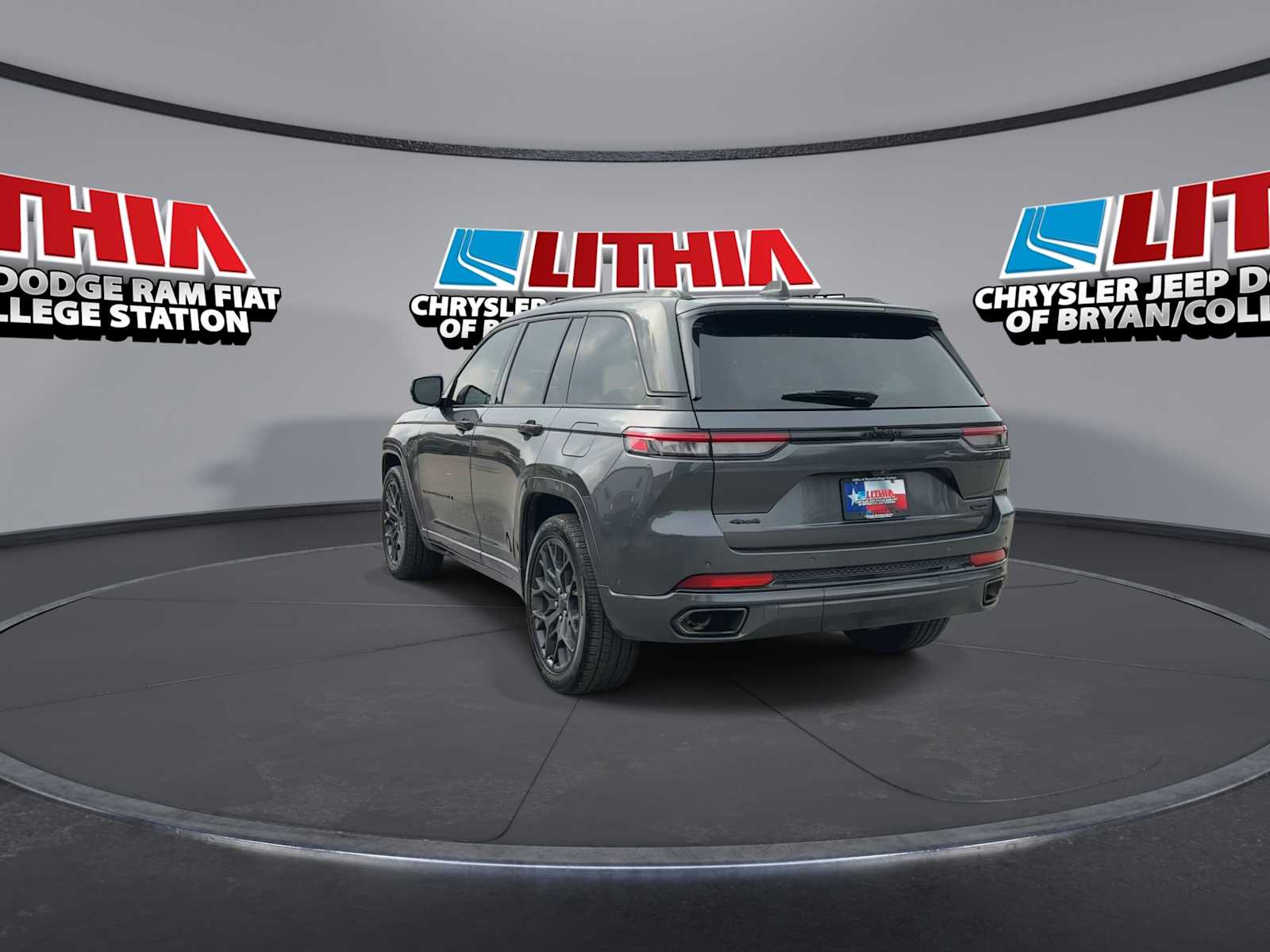 Thumbnail: 2024 Jeep Grand Cherokee - 6