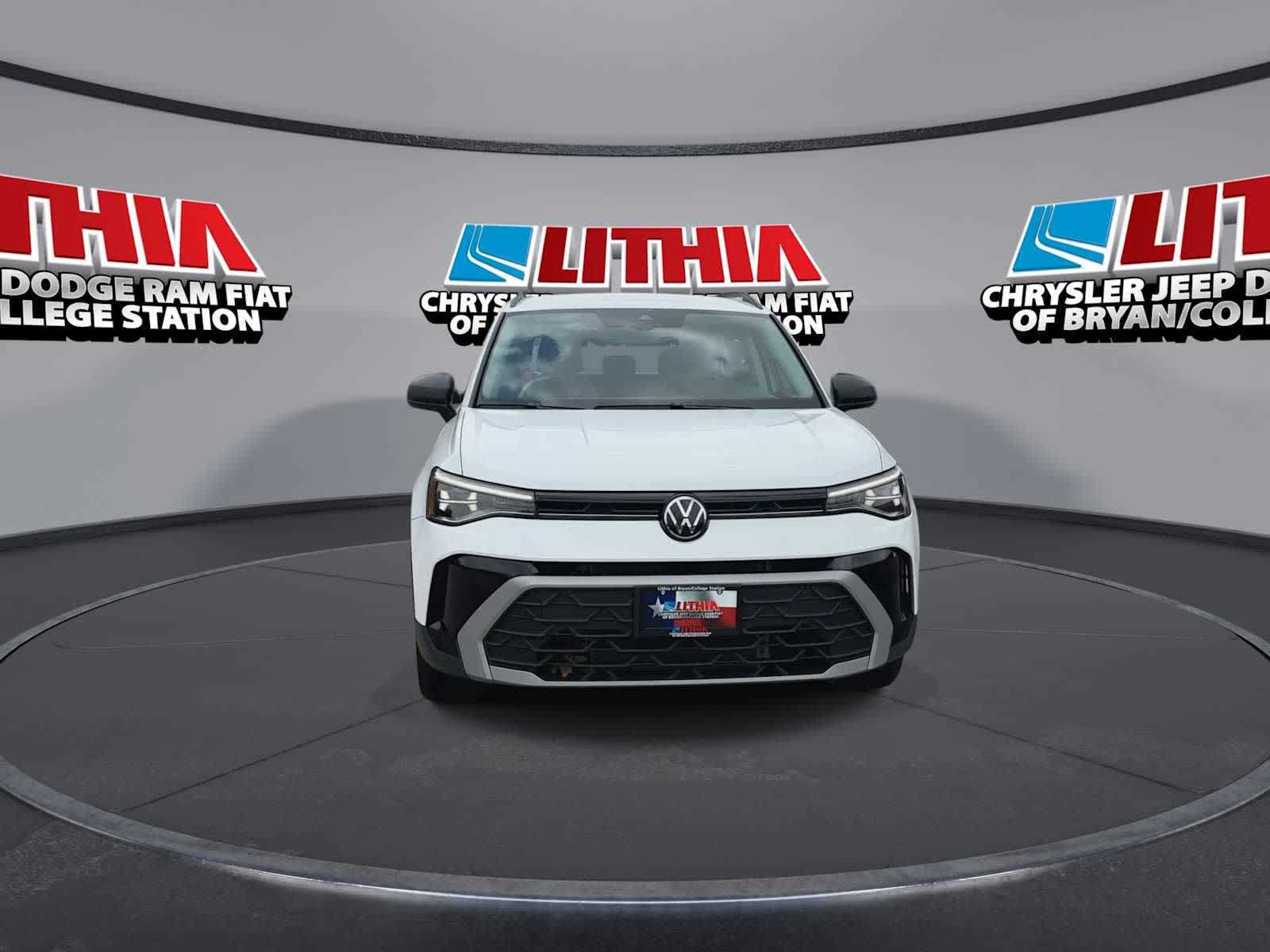 Thumbnail: 2025 Volkswagen Taos - 2