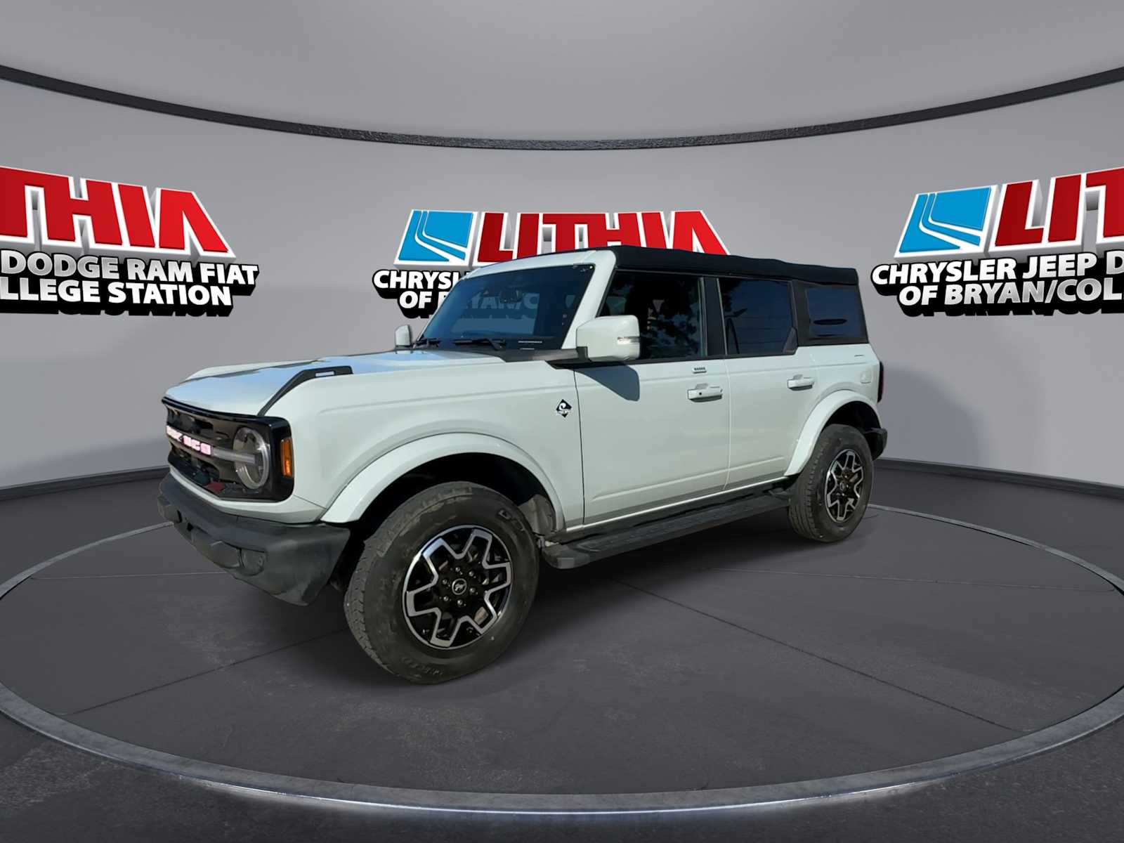 2022 Ford Bronco Base Big Bend Black Diamond Outer Banks Badlands Wildtrak Everglades photo 3