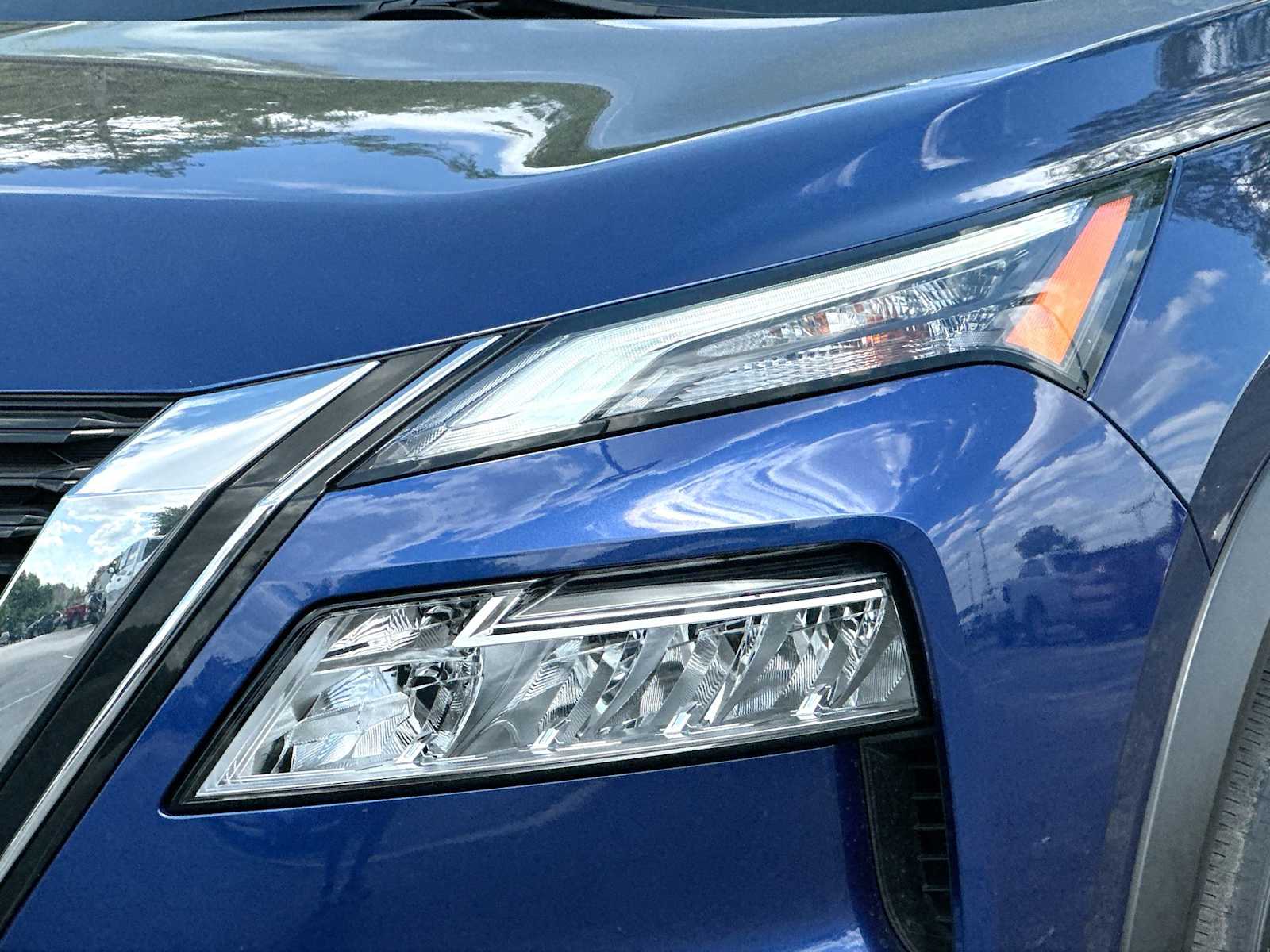 Thumbnail: 2023 Nissan Rogue - 16