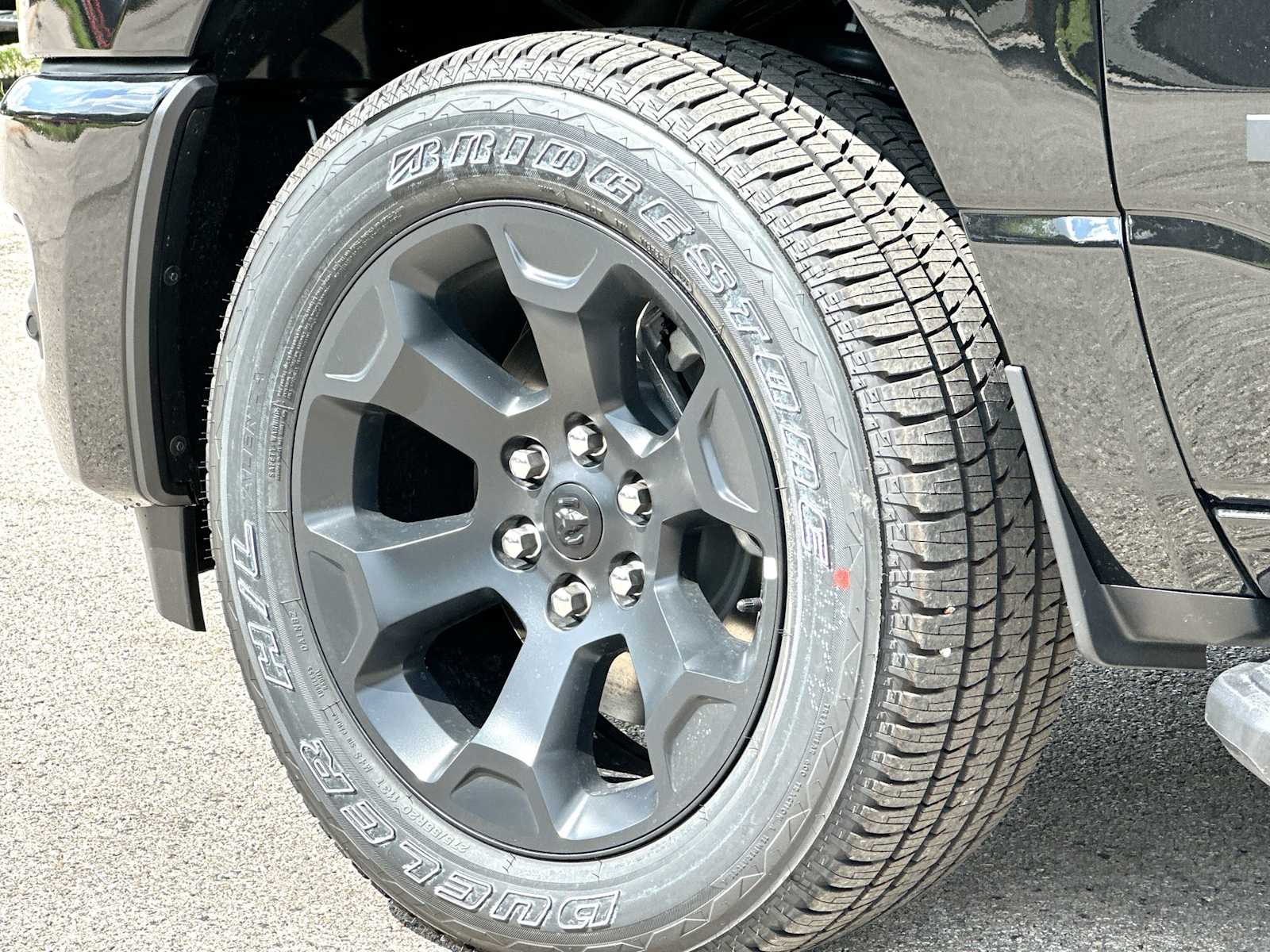 Thumbnail: 2026 RAM 1500 - 11