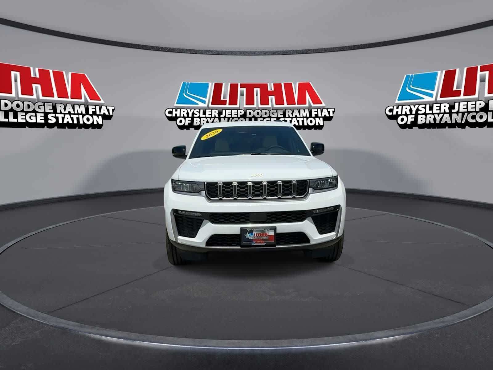 Thumbnail: 2026 Jeep Grand Cherokee - 3