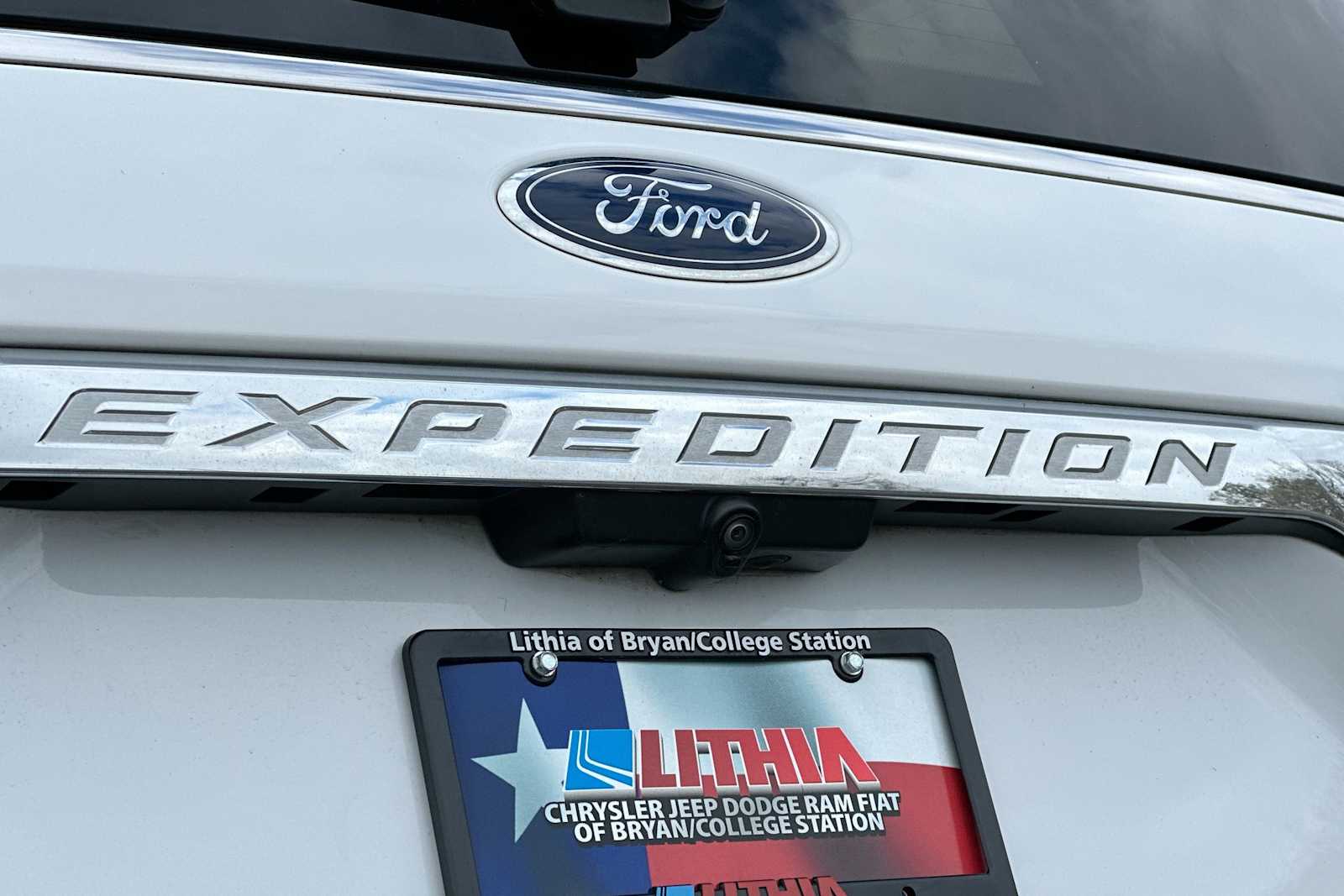 Thumbnail: 2021 Ford Expedition - 15