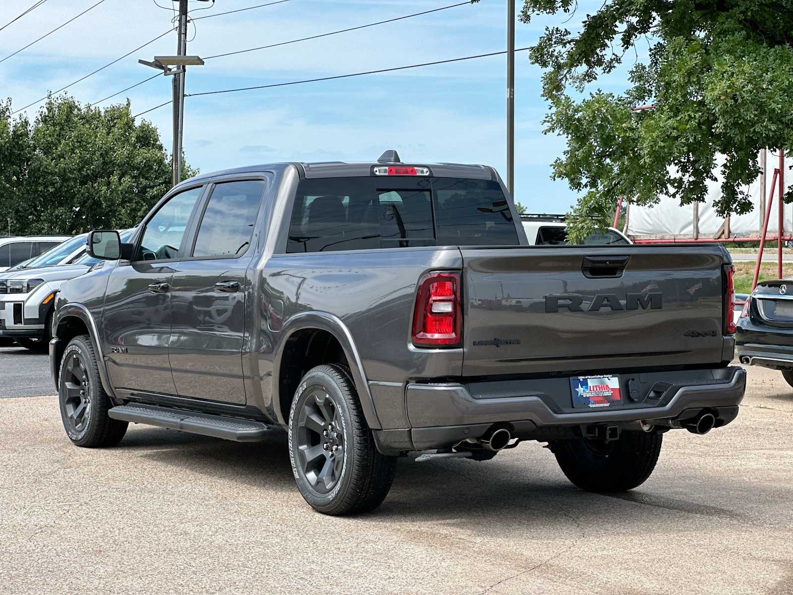 Thumbnail: 2026 RAM 1500 - 13