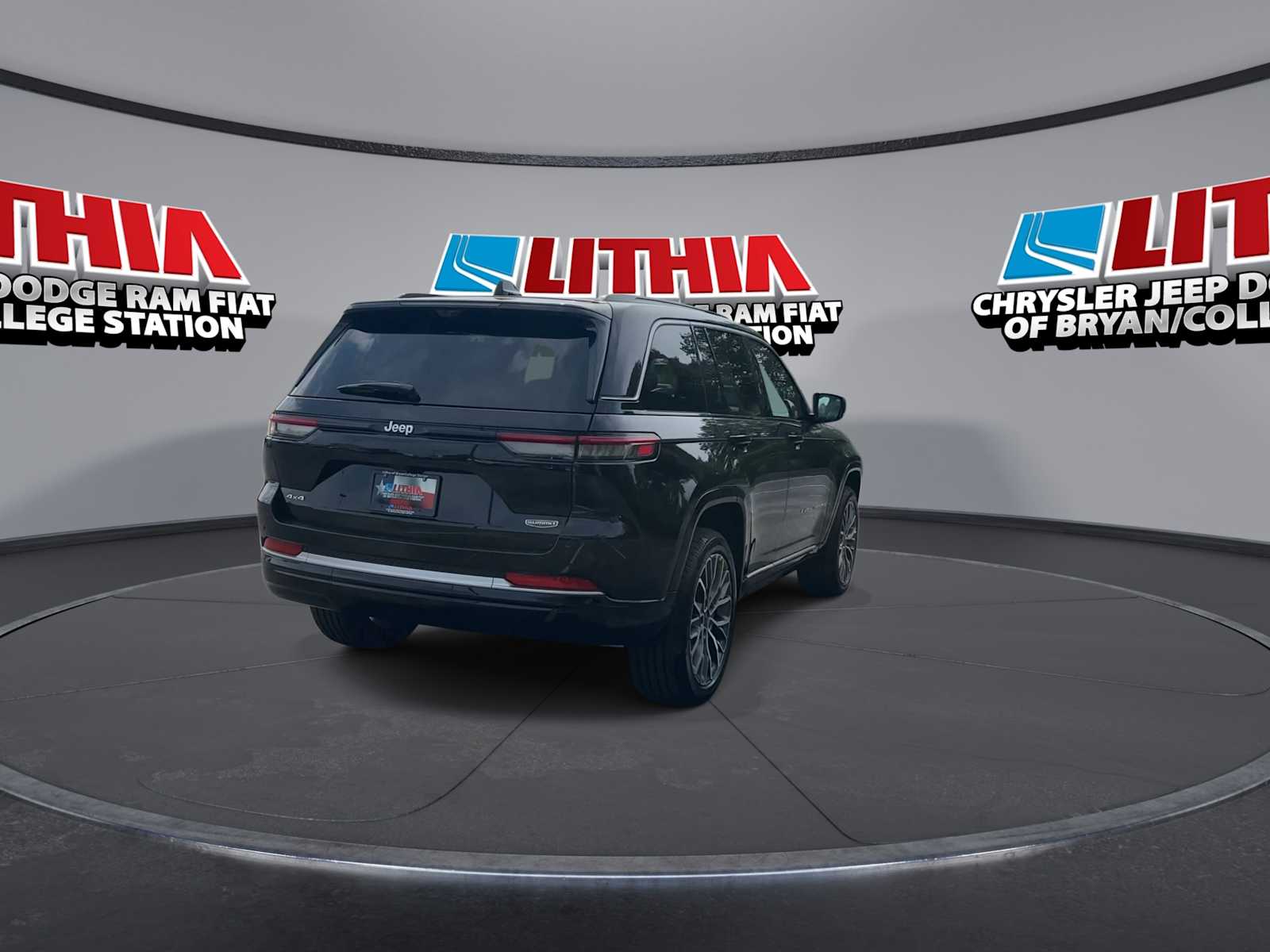 Thumbnail: 2026 Jeep Grand Cherokee - 7