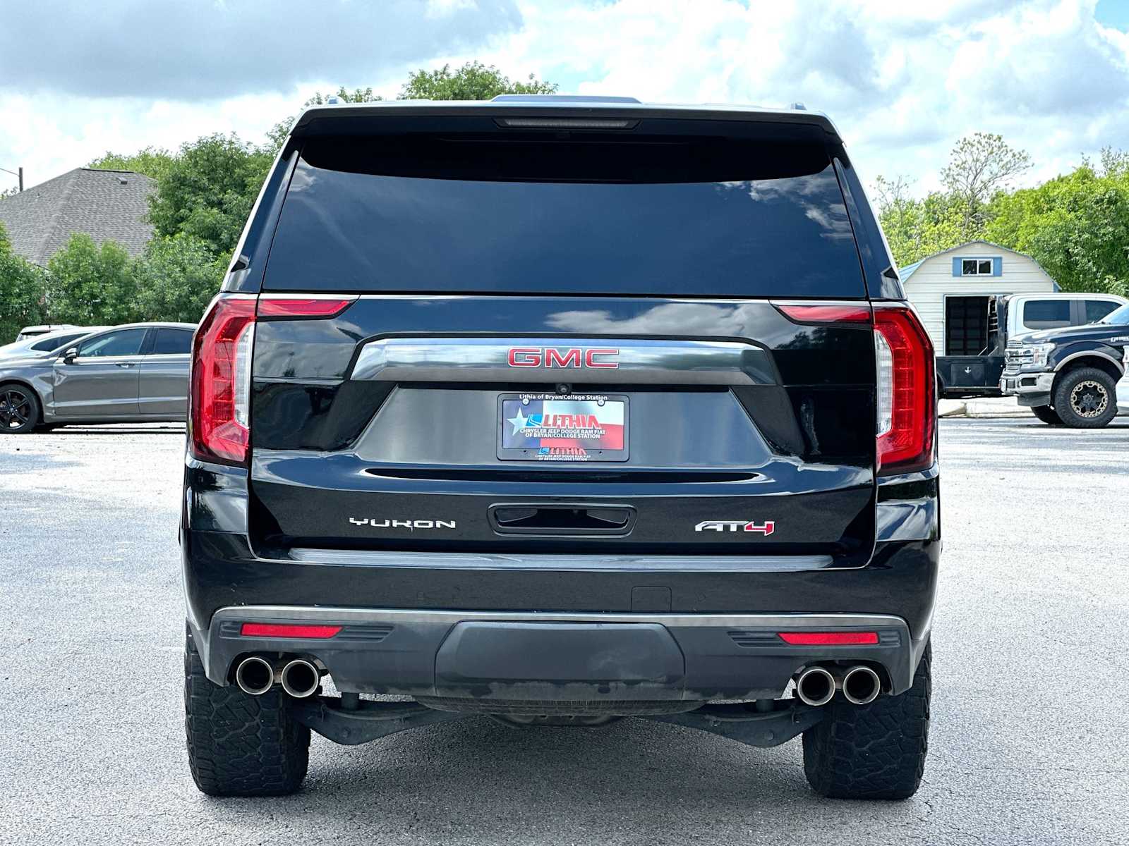 Thumbnail: 2023 GMC Yukon - 14