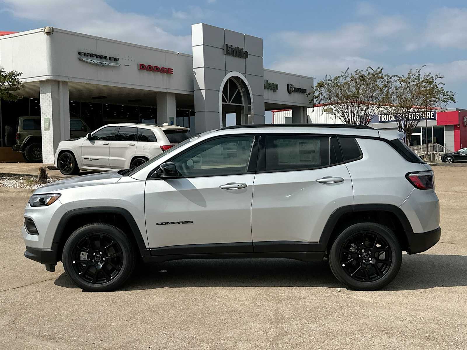 Thumbnail: 2026 Jeep Compass - 12