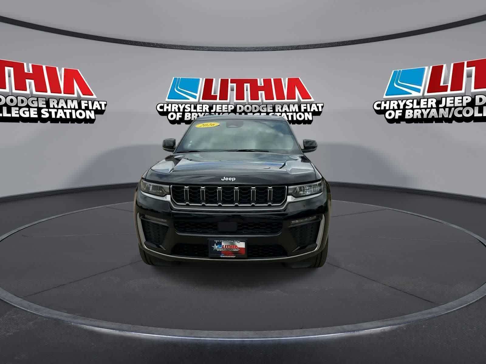 Thumbnail: 2026 Jeep Grand Cherokee - 3