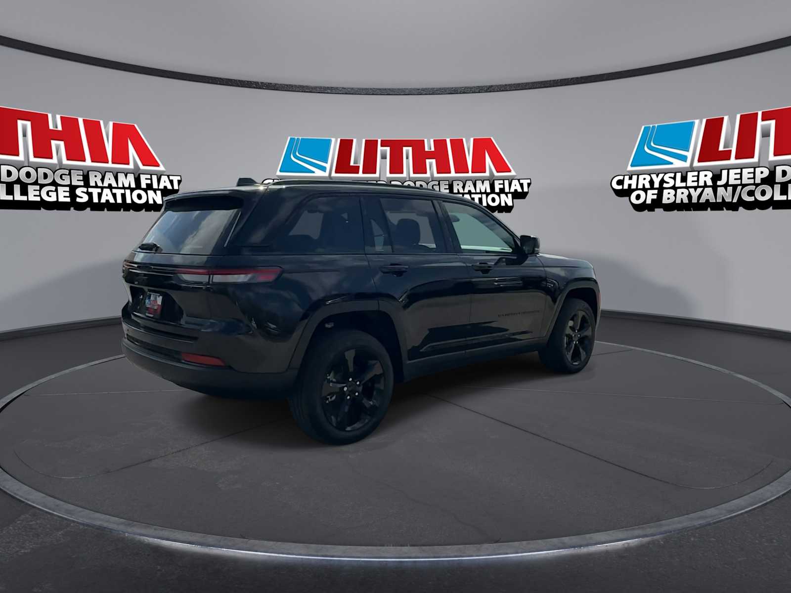 Thumbnail: 2025 Jeep Grand Cherokee - 8