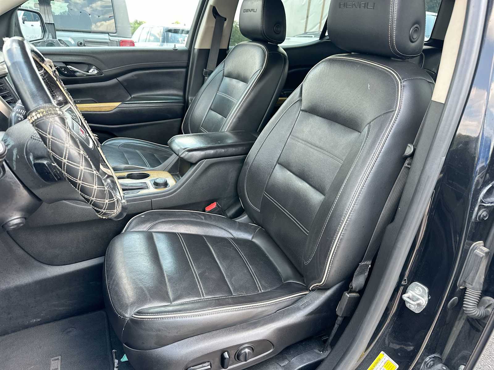 Thumbnail: 2019 GMC Acadia - 17
