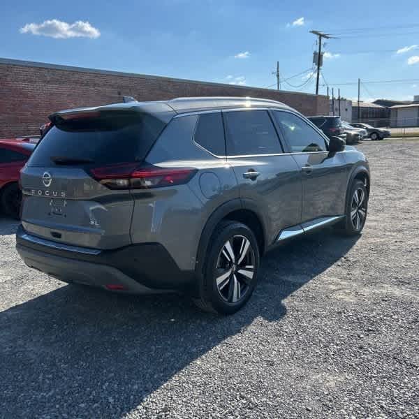 Thumbnail: 2021 Nissan Rogue - 11