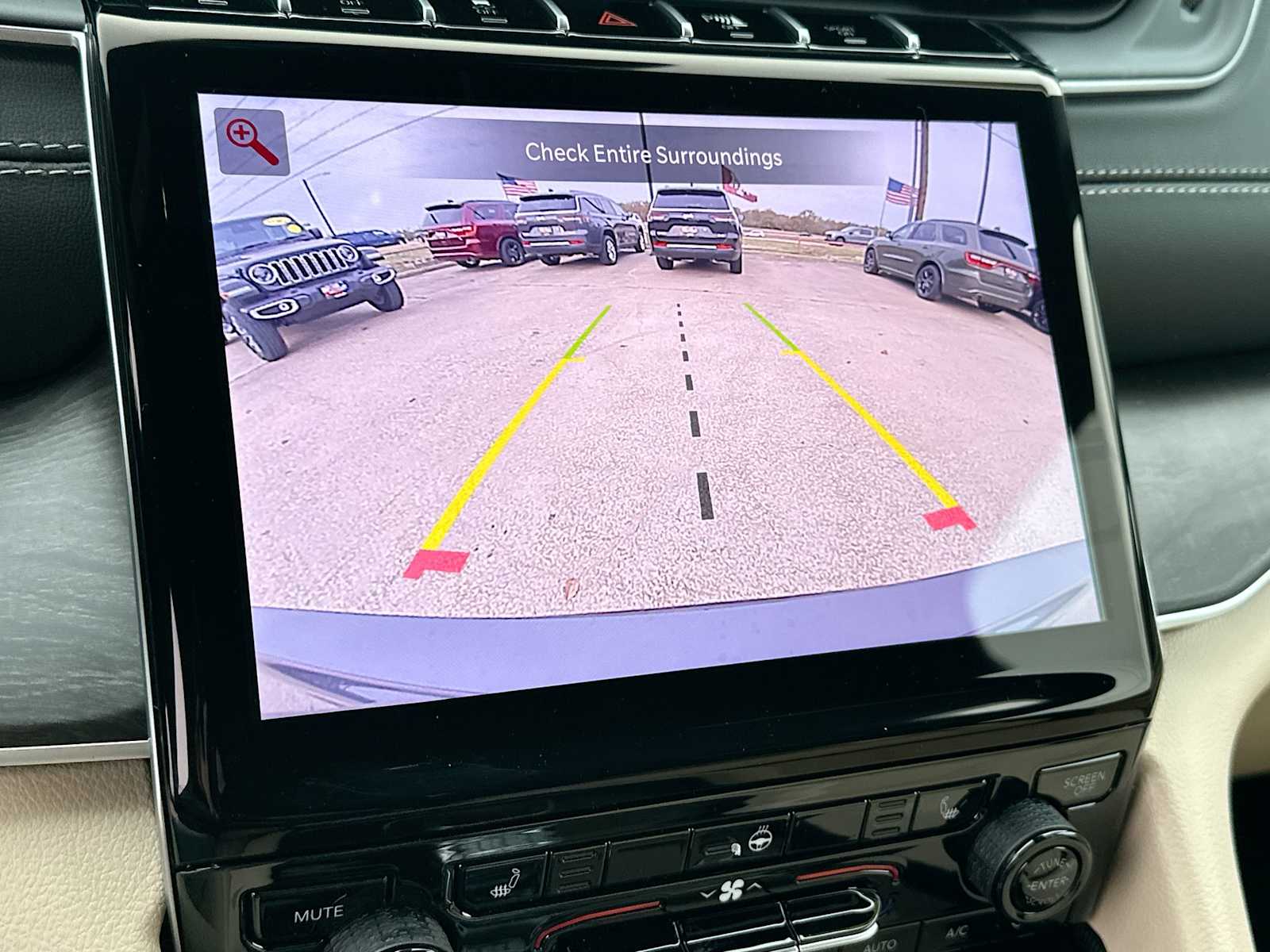 Thumbnail: 2025 Jeep Grand Cherokee - 20