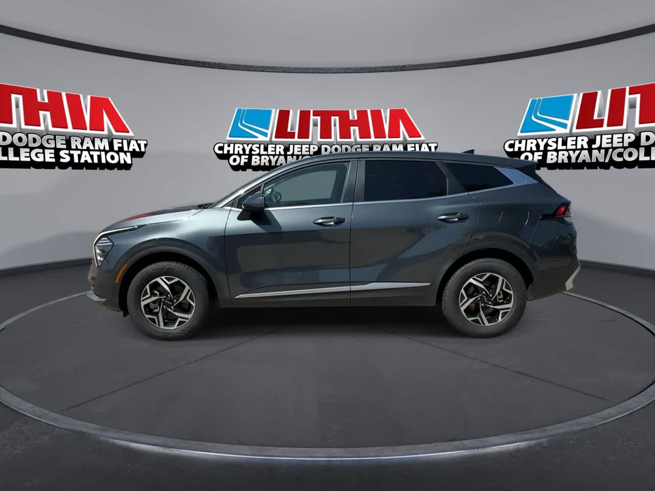 Thumbnail: 2024 Kia Sportage - 5