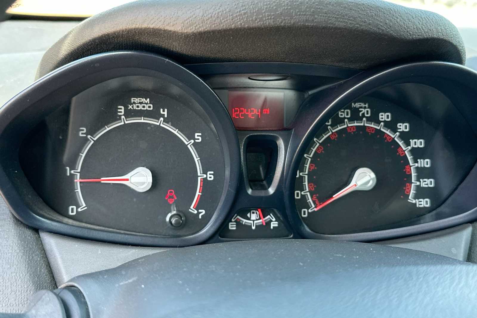2012 Ford Fiesta S 19