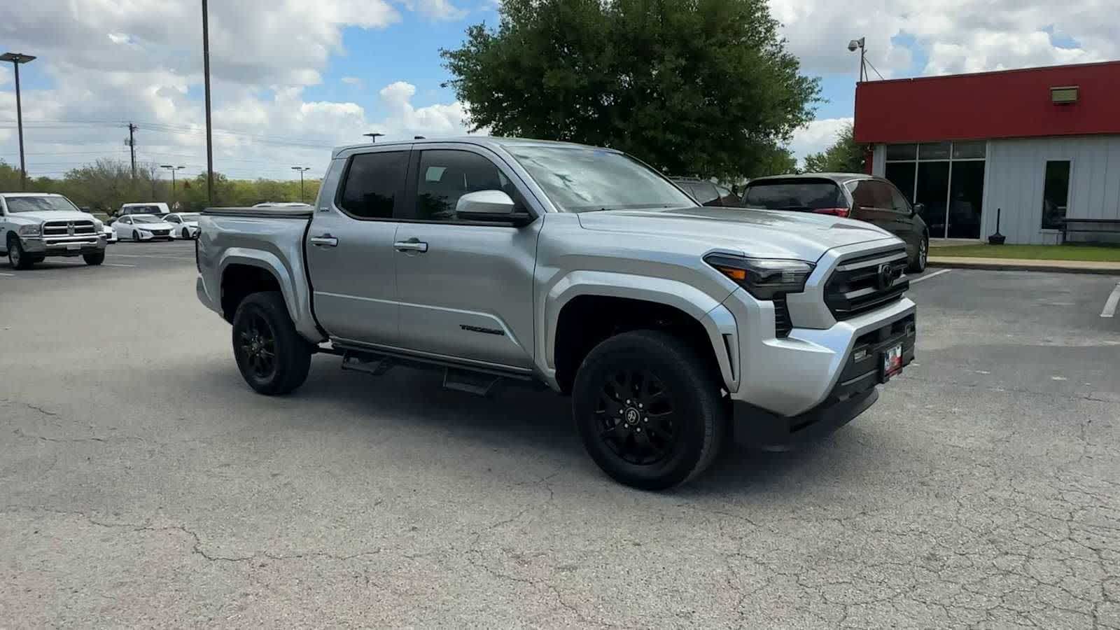 Thumbnail: 2025 Toyota Tacoma - 2