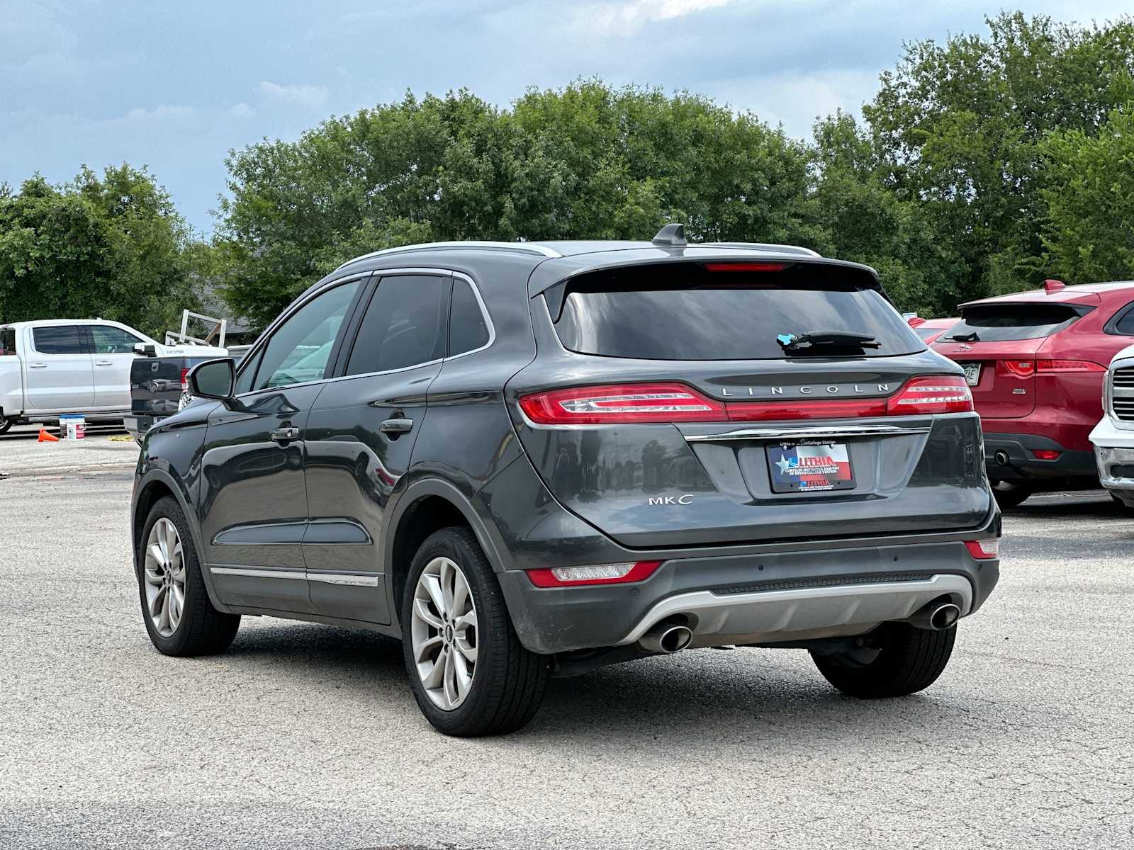 Thumbnail: 2019 Lincoln MKC - 13