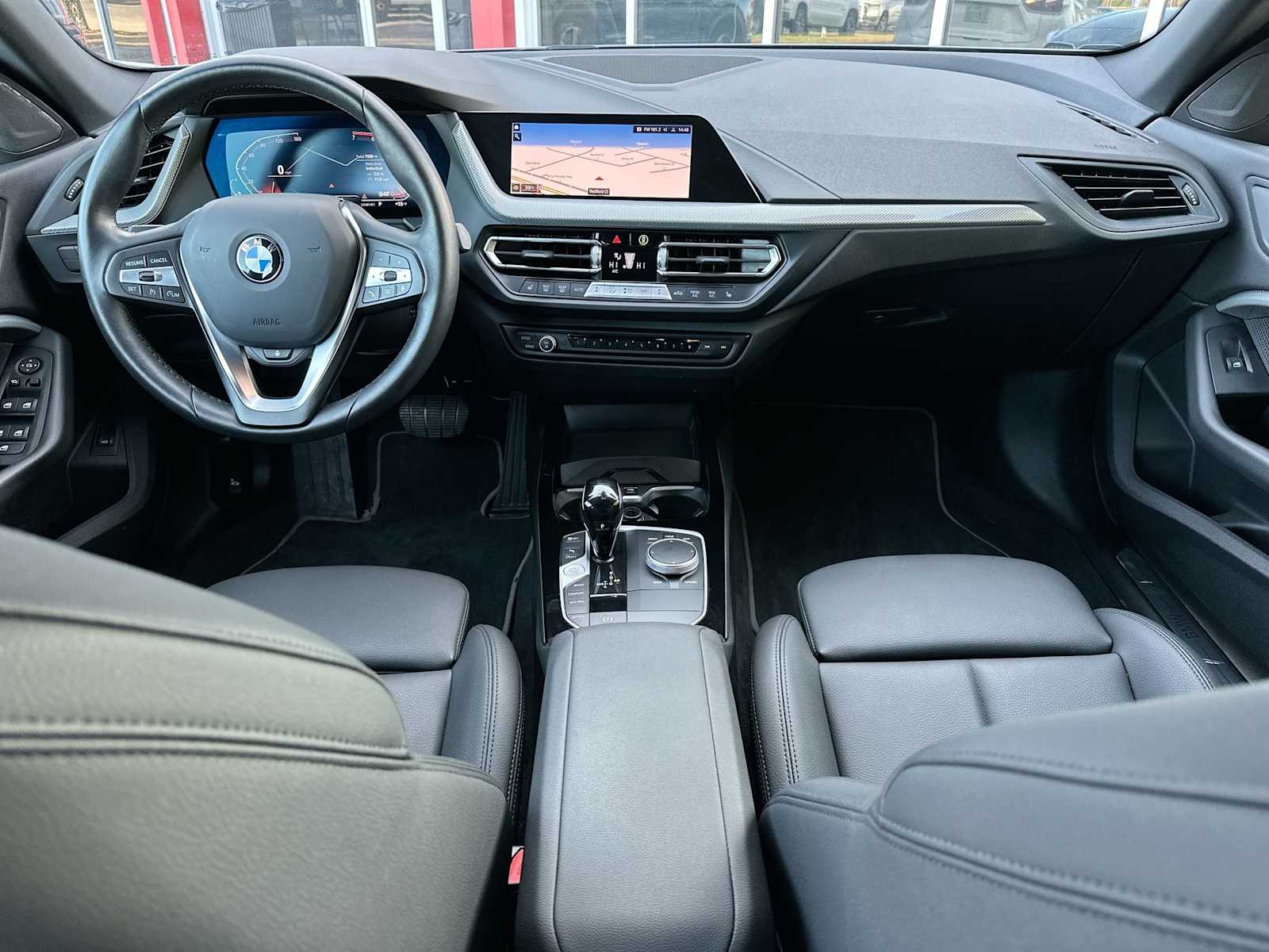 Thumbnail: 2024 BMW 2 Series - 25