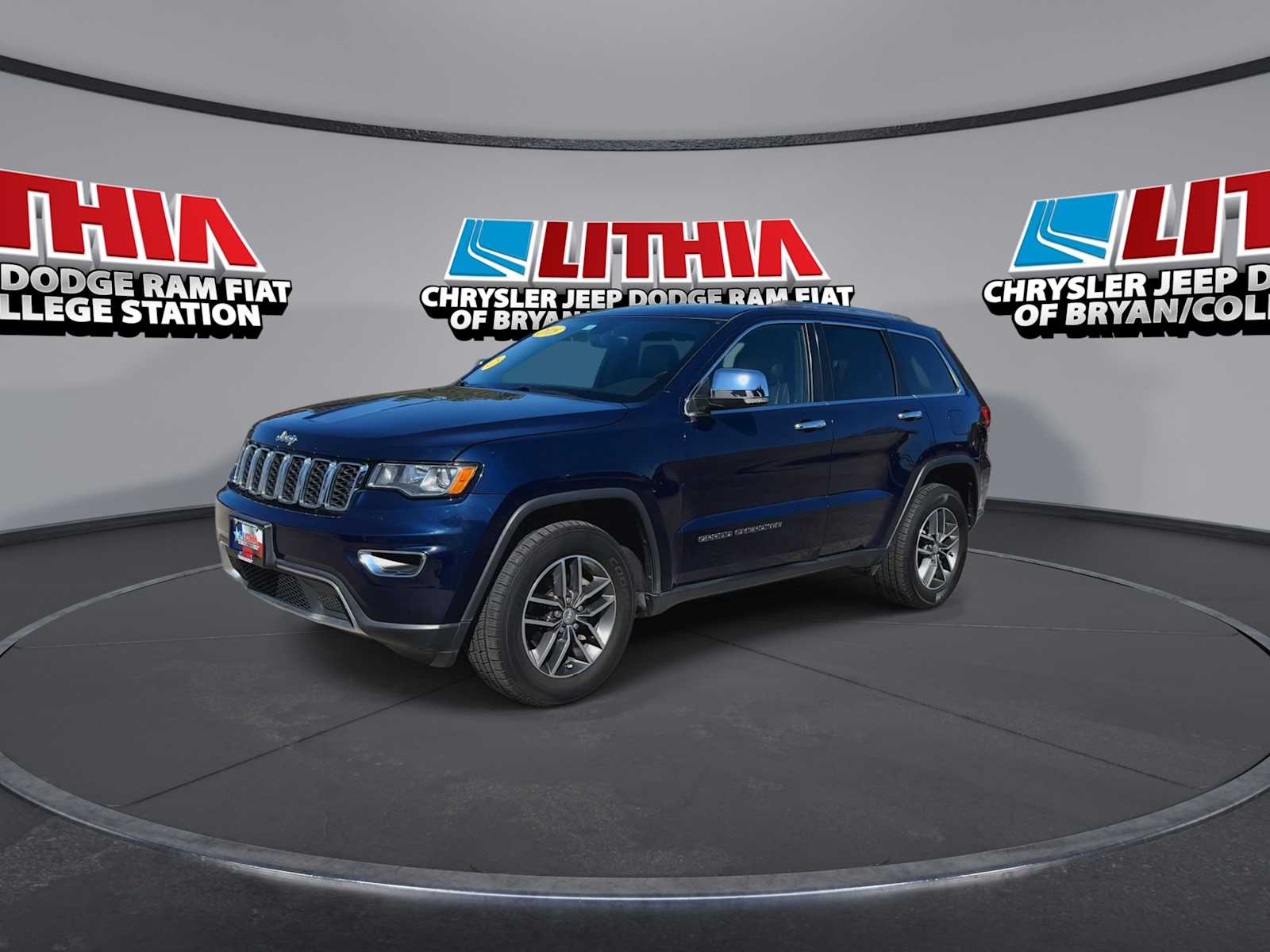 Thumbnail: 2018 Jeep Grand Cherokee - 4