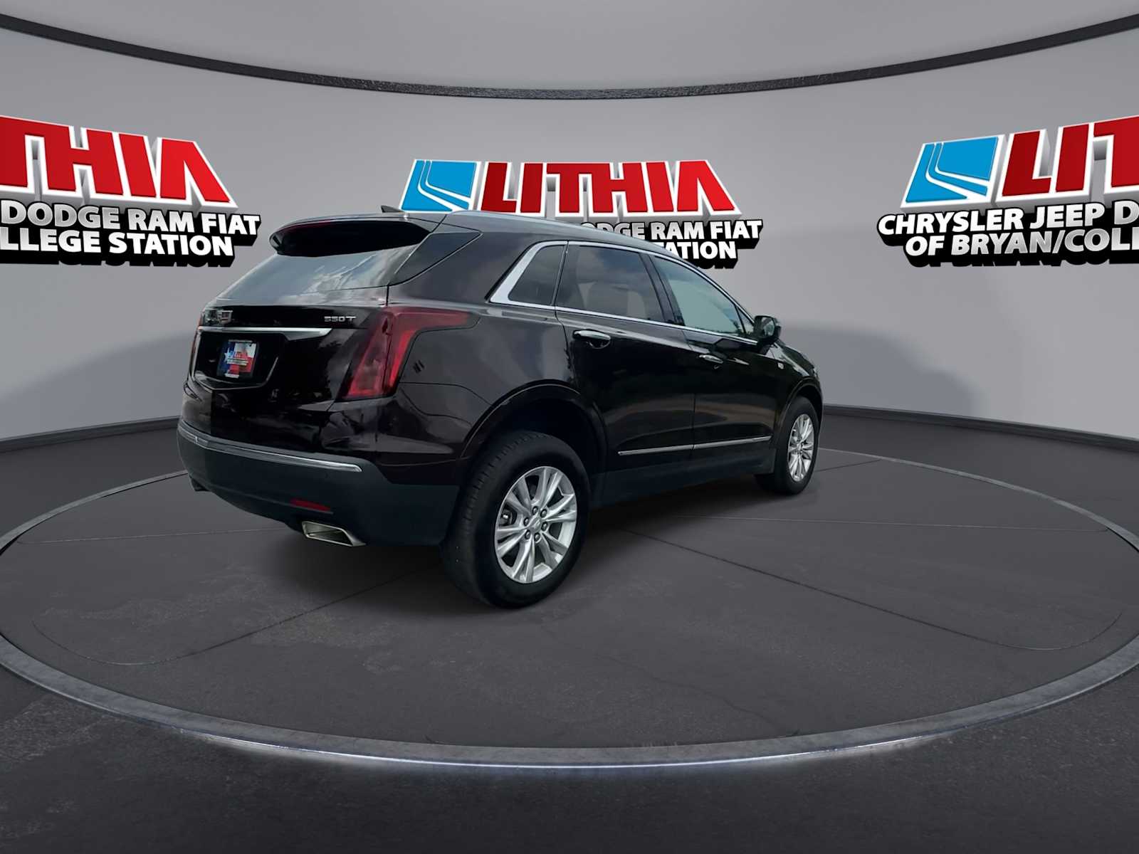 Thumbnail: 2021 Cadillac XT5 - 8