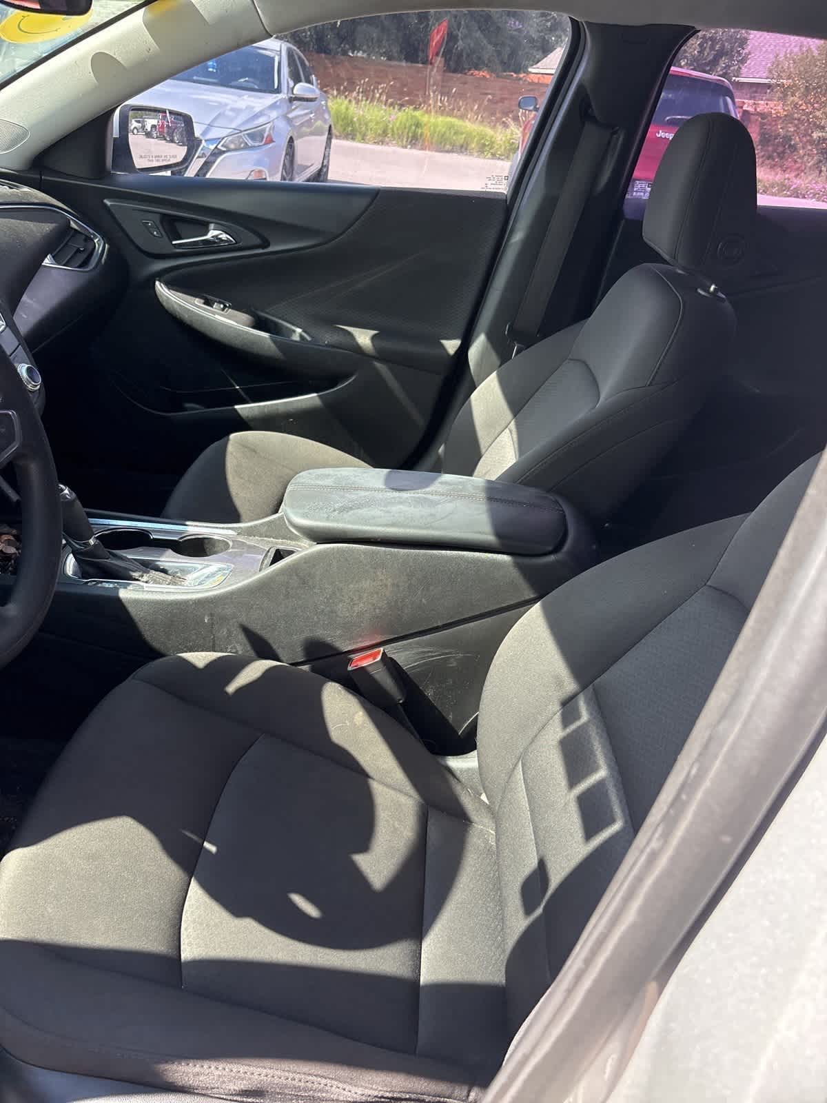 Thumbnail: 2020 Chevrolet Malibu - 2
