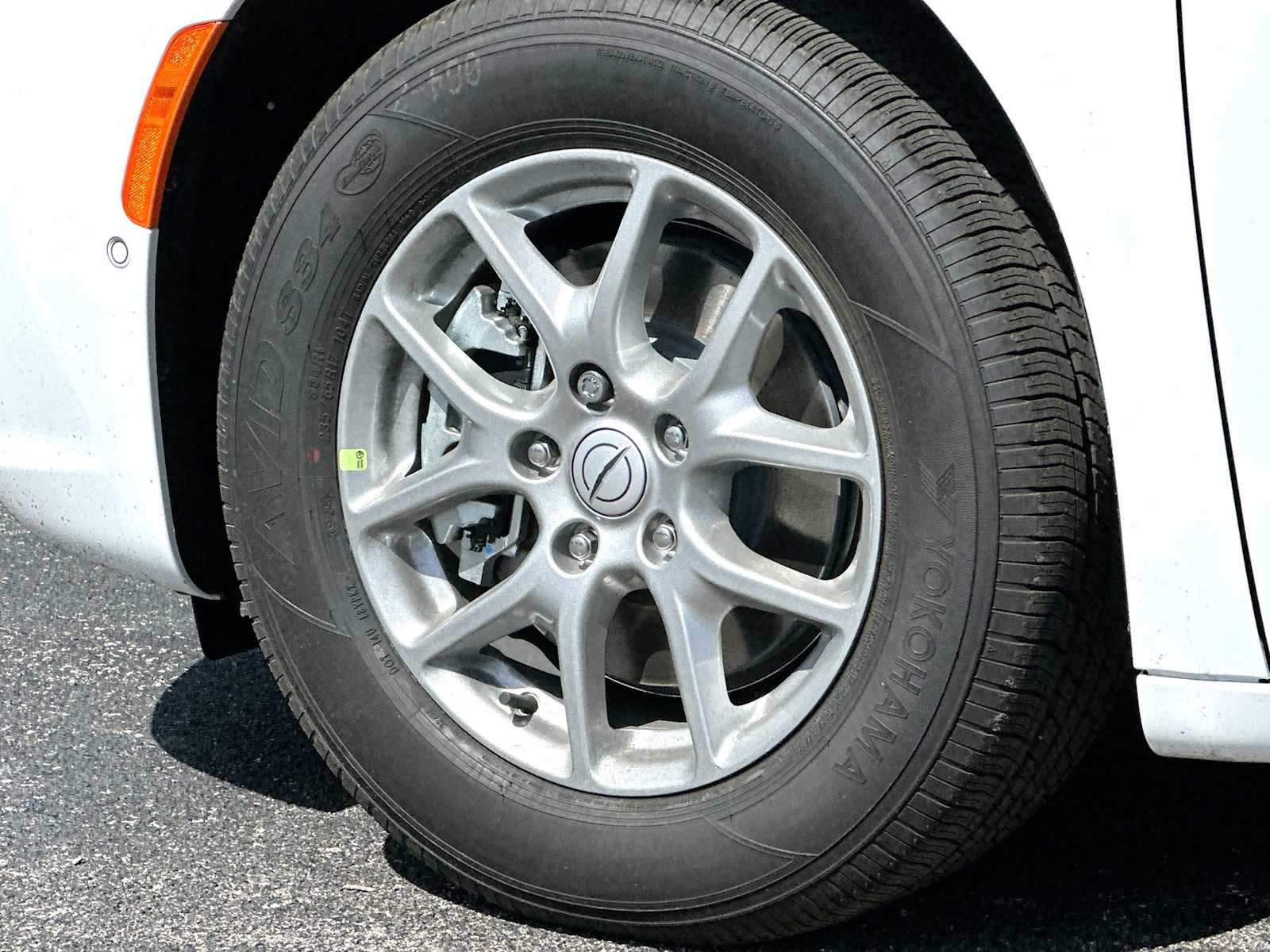 Thumbnail: 2026 Chrysler Pacifica - 11