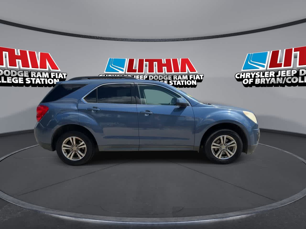 Thumbnail: 2012 Chevrolet Equinox - 9