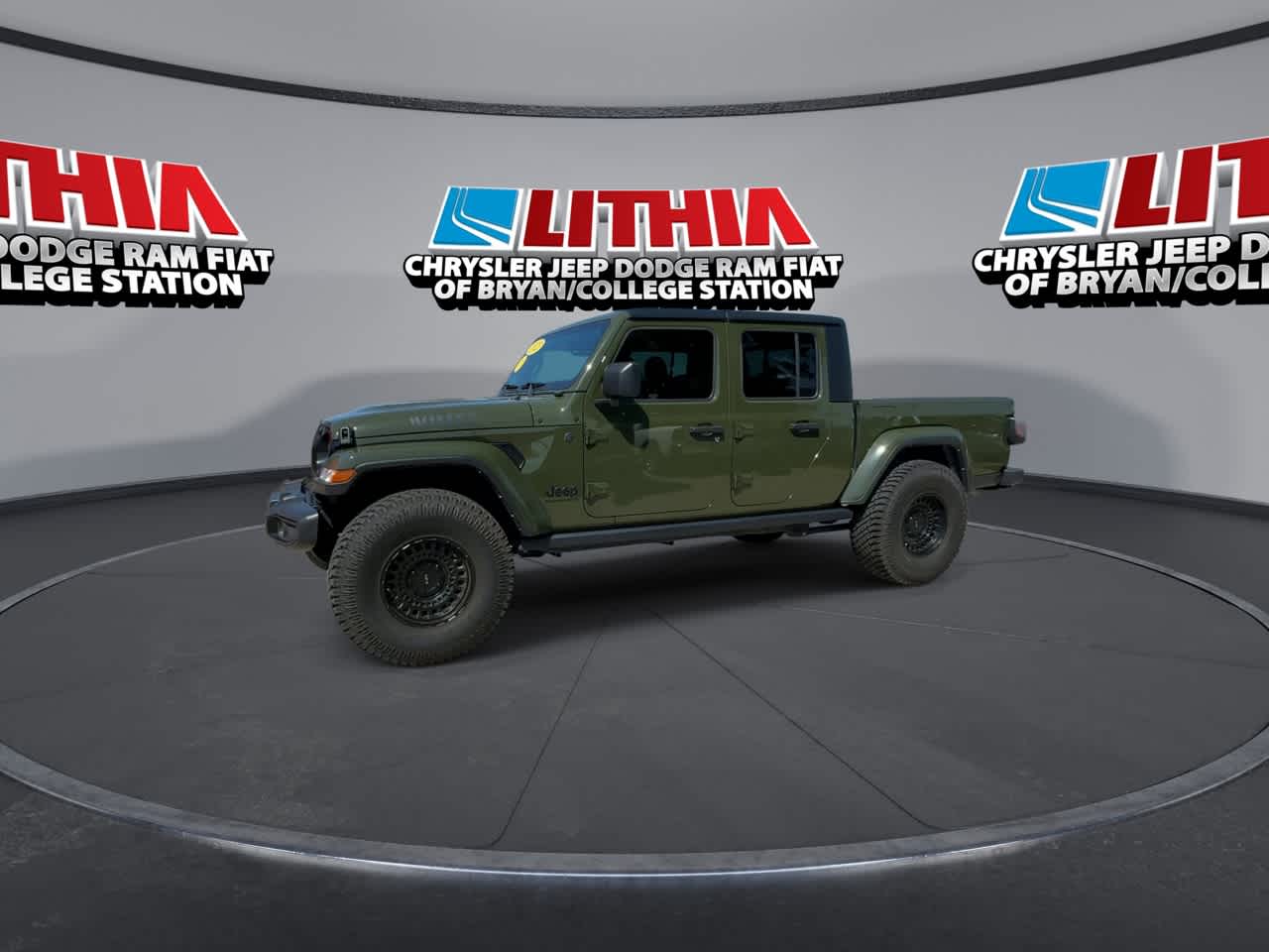 Thumbnail: 2023 Jeep Gladiator - 7