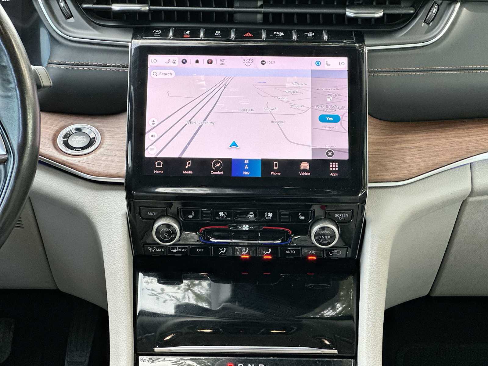 Thumbnail: 2022 Jeep Grand Cherokee - 26