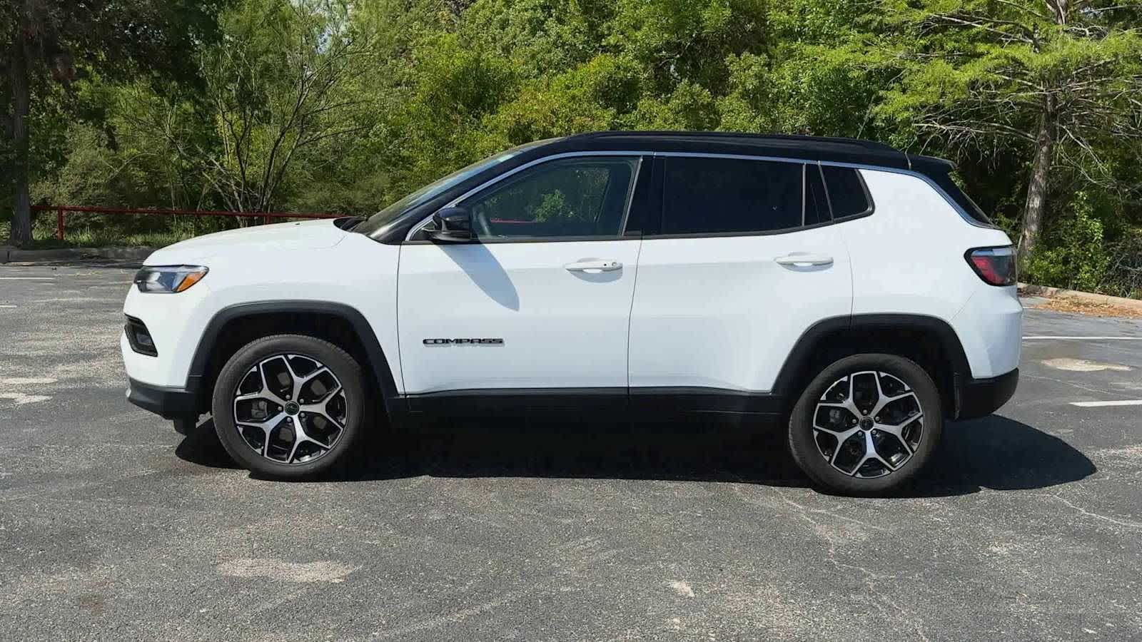 Thumbnail: 2025 Jeep Compass - 5