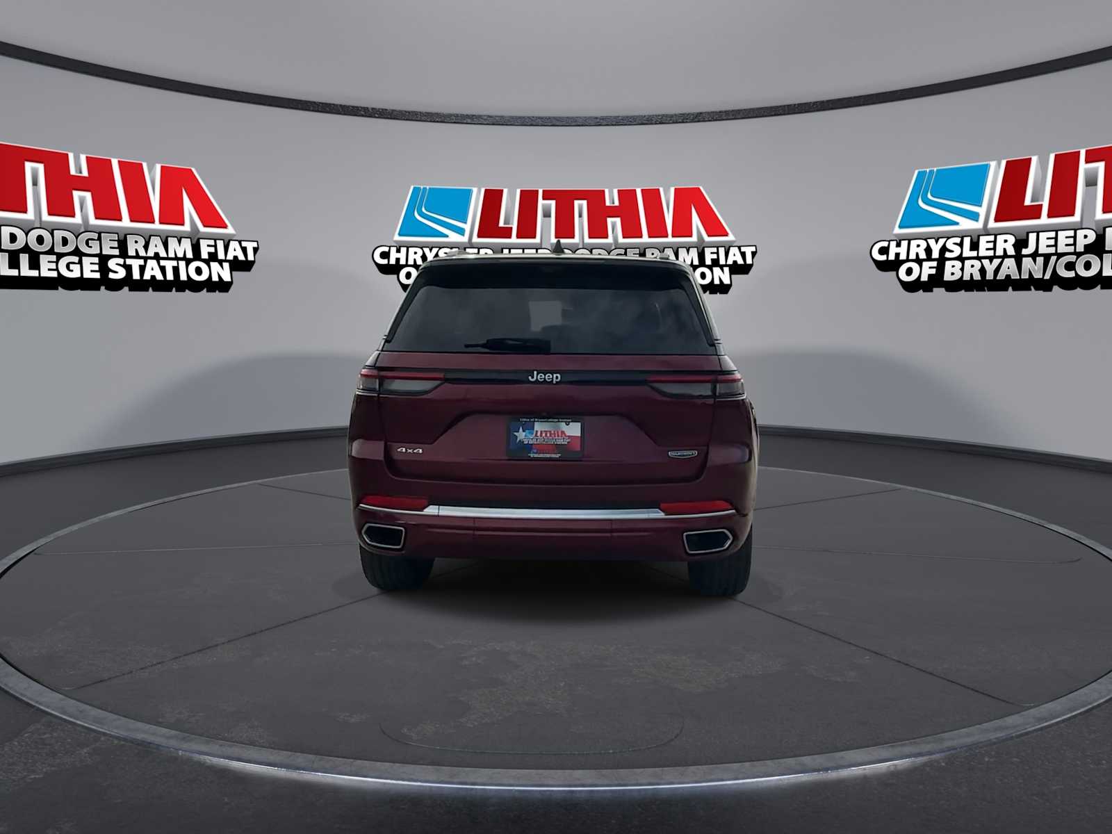 Thumbnail: 2022 Jeep Grand Cherokee - 7