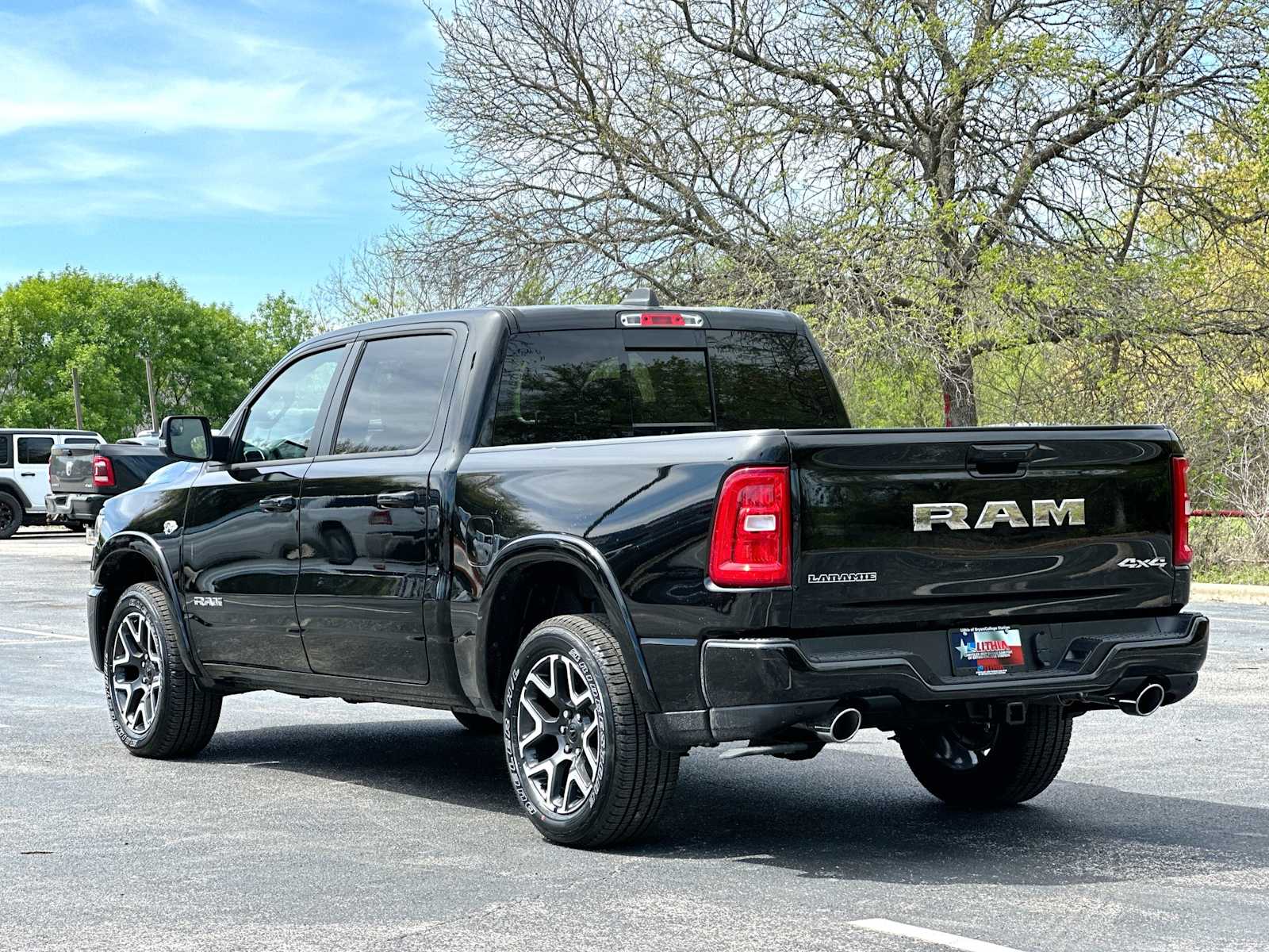 Thumbnail: 2026 RAM 1500 - 13