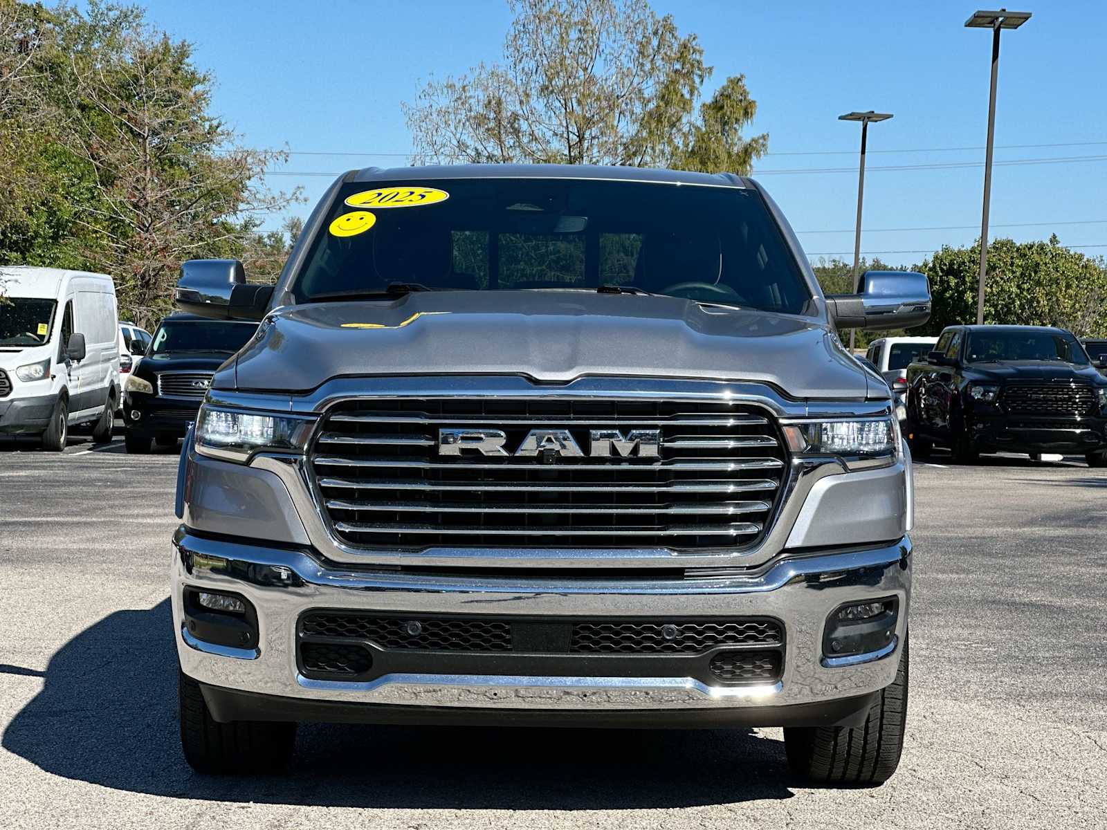 Thumbnail: 2025 RAM 1500 - 10