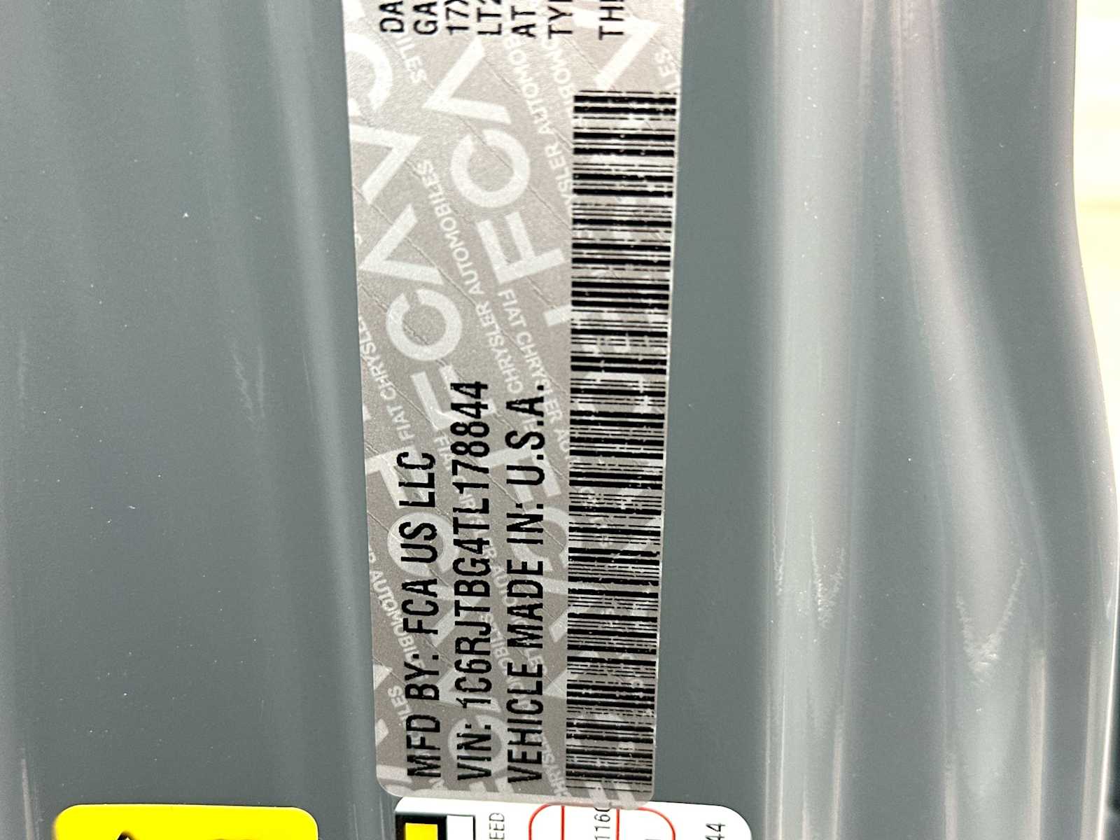 Thumbnail: 2026 Jeep Gladiator - 22