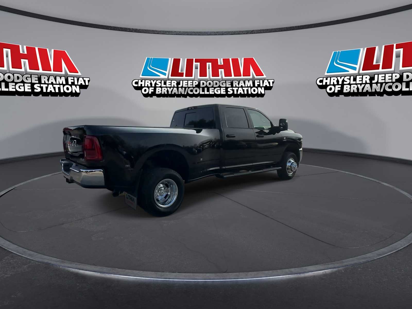 Thumbnail: 2026 RAM 3500 - 8