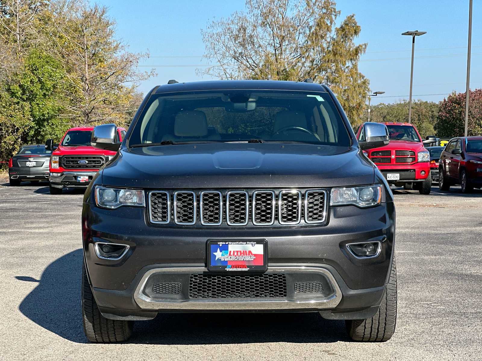 Thumbnail: 2020 Jeep Grand Cherokee - 10