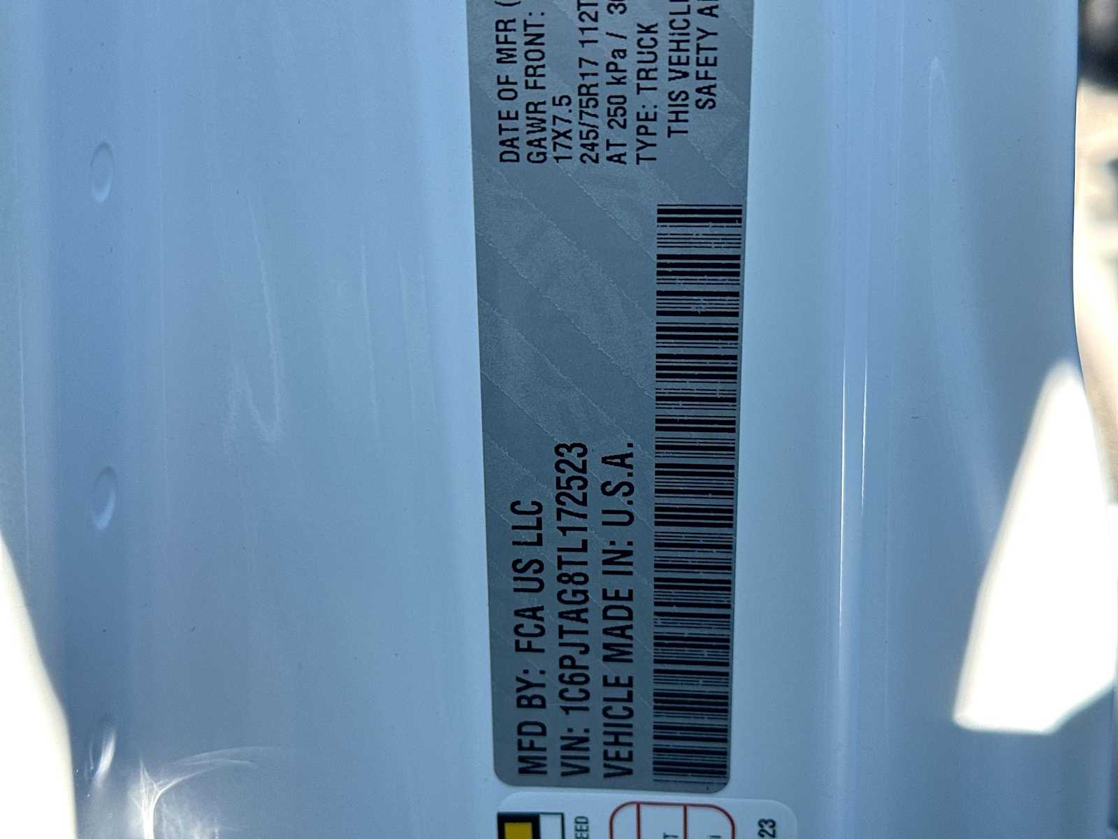 Thumbnail: 2026 Jeep Gladiator - 22