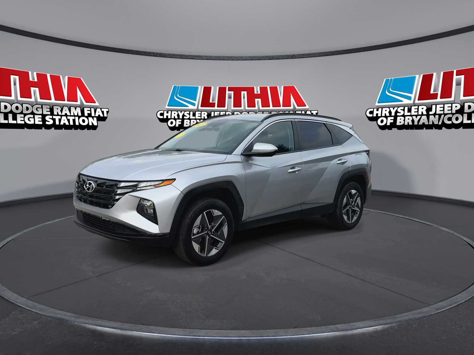 Thumbnail: 2025 Hyundai Tucson - 4