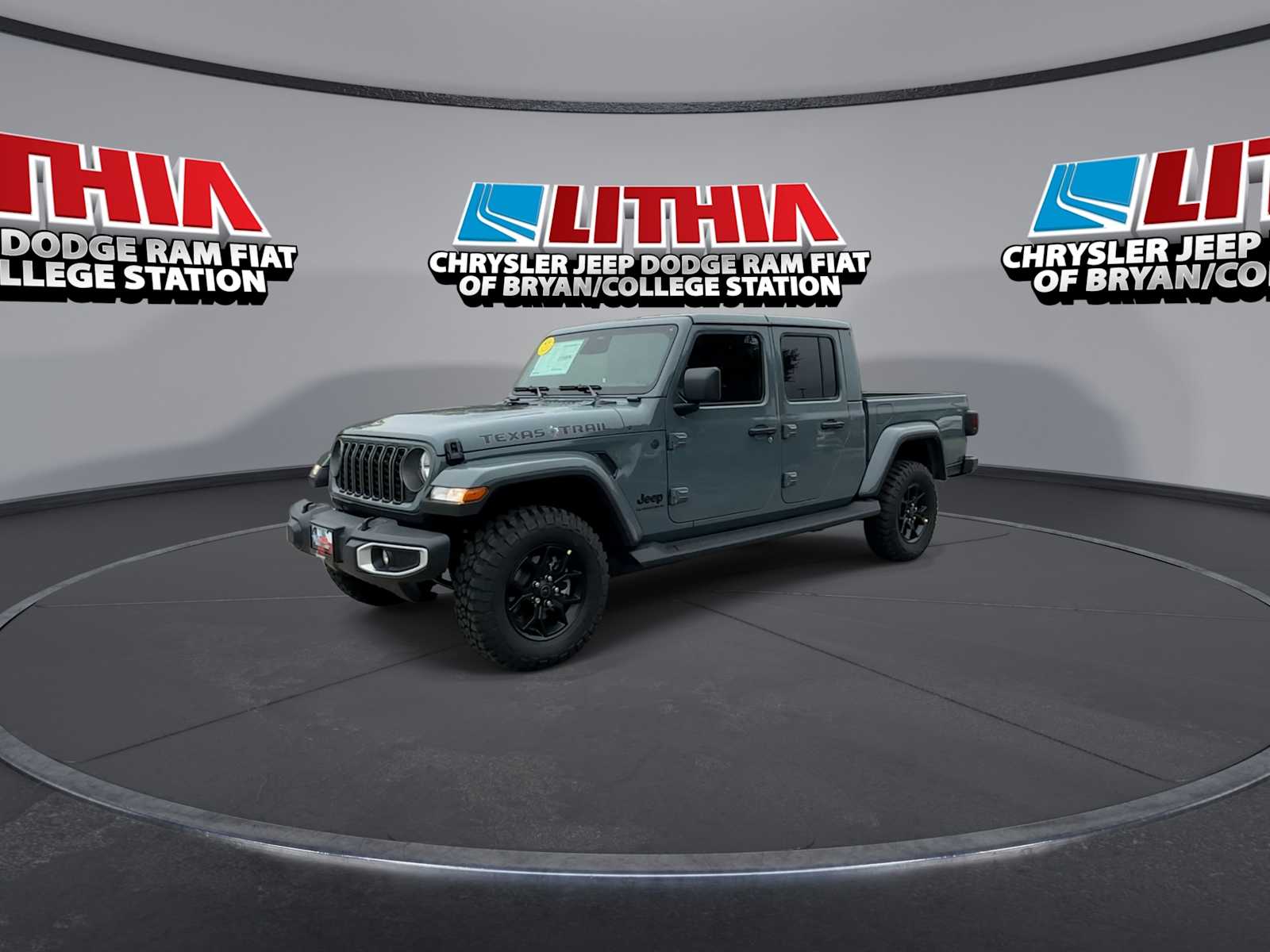 Thumbnail: 2026 Jeep Gladiator - 4